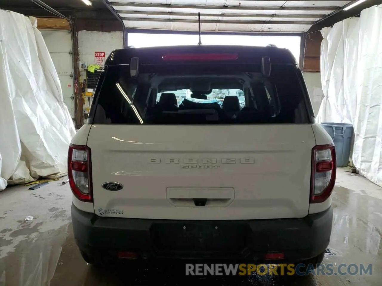 6 Photograph of a damaged car 3FMCR9C61MRA30570 FORD BRONCO 2021