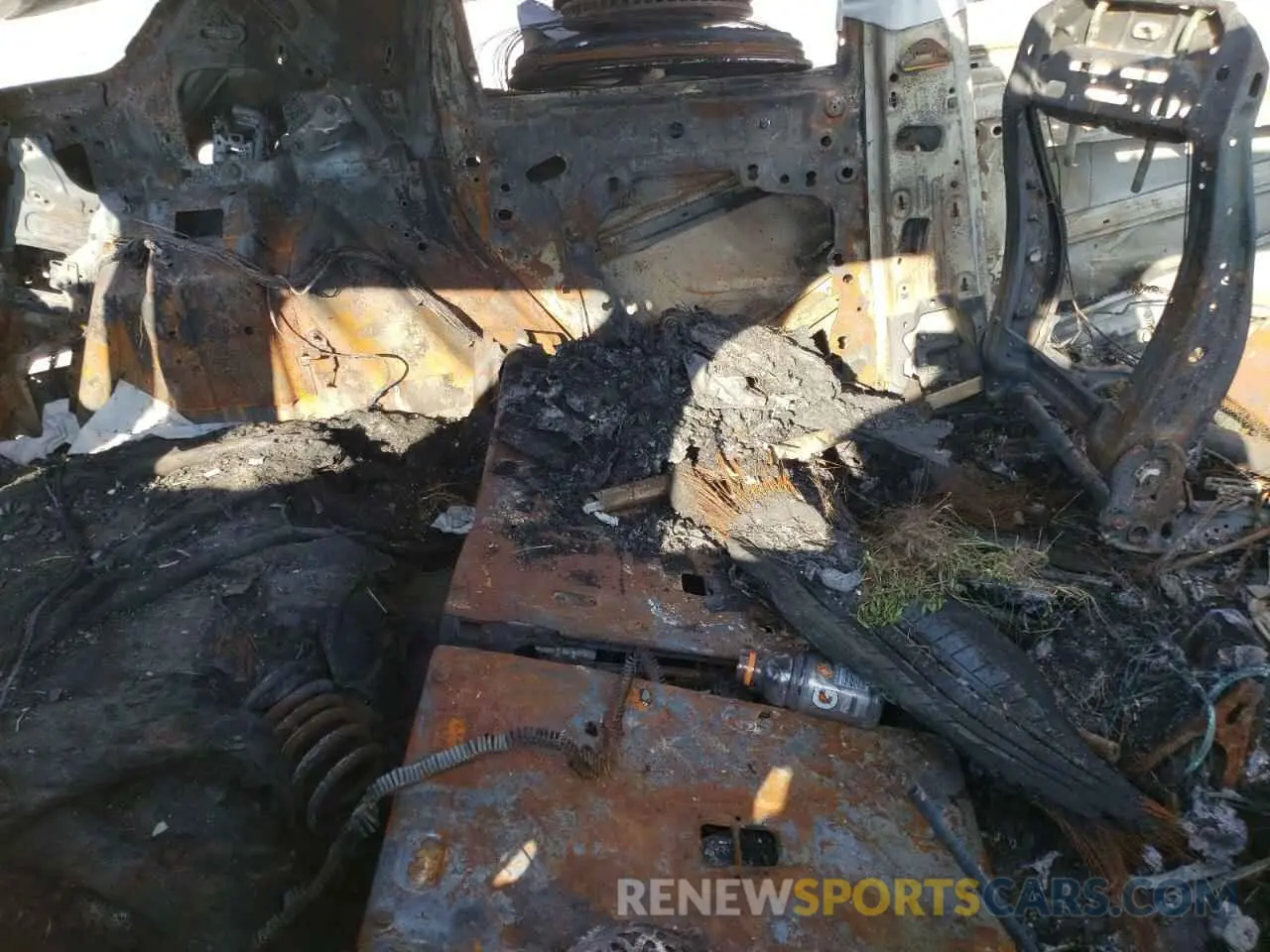 10 Photograph of a damaged car 3FMCR9C62MRA67675 FORD BRONCO 2021