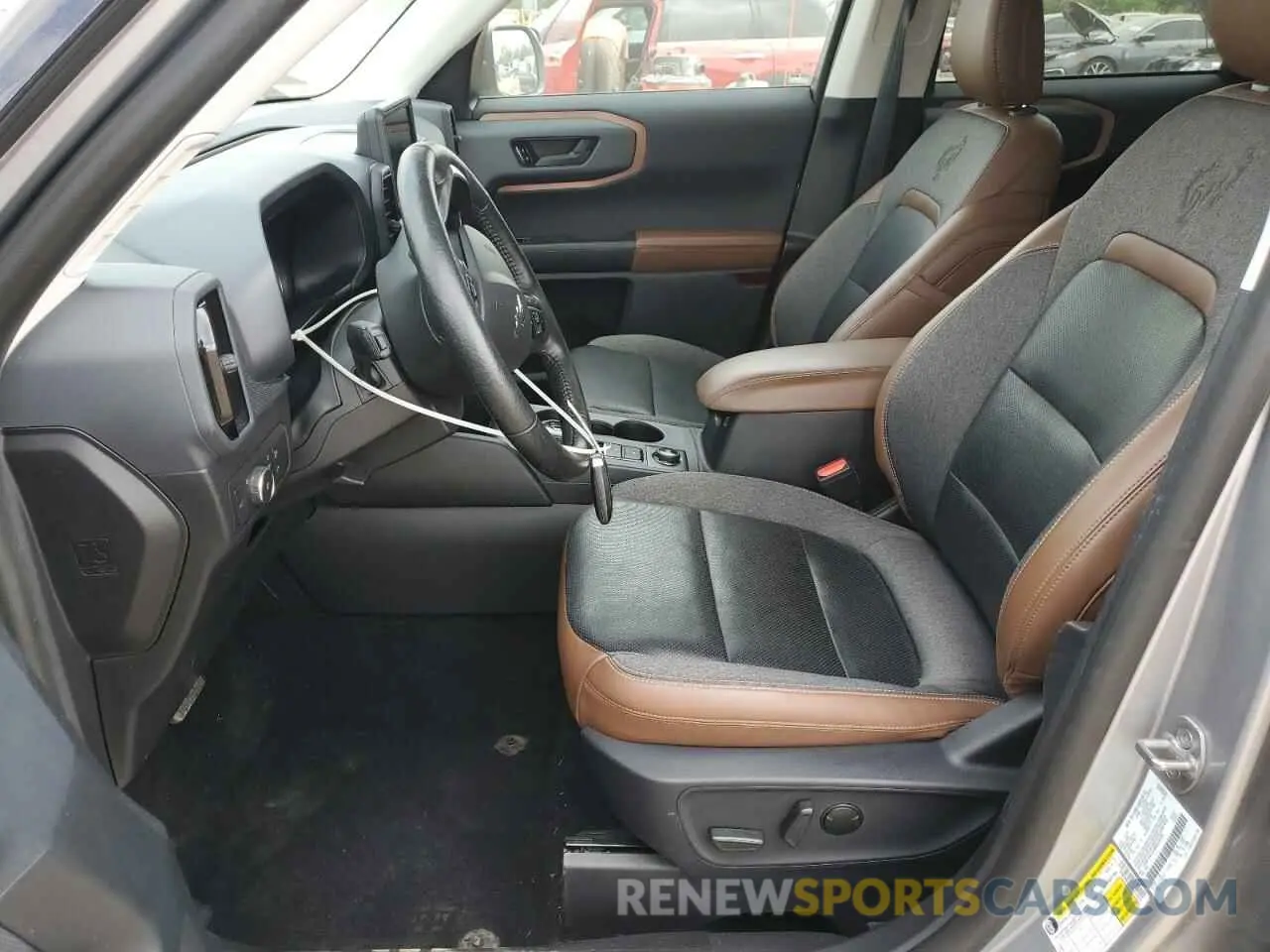 7 Photograph of a damaged car 3FMCR9C63MRA79320 FORD BRONCO 2021