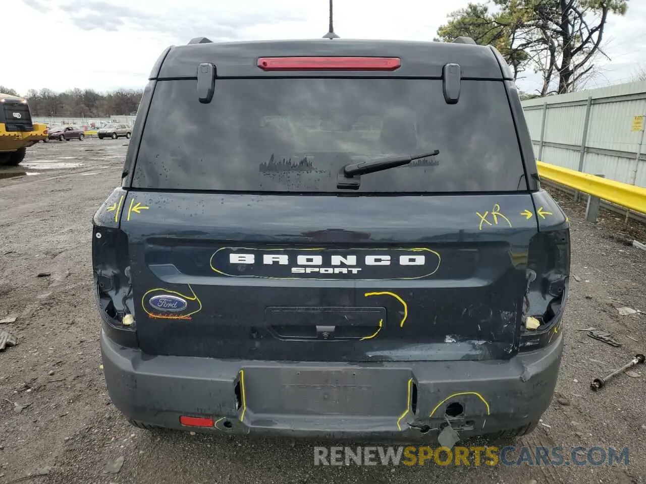 6 Photograph of a damaged car 3FMCR9C63MRB39368 FORD BRONCO 2021