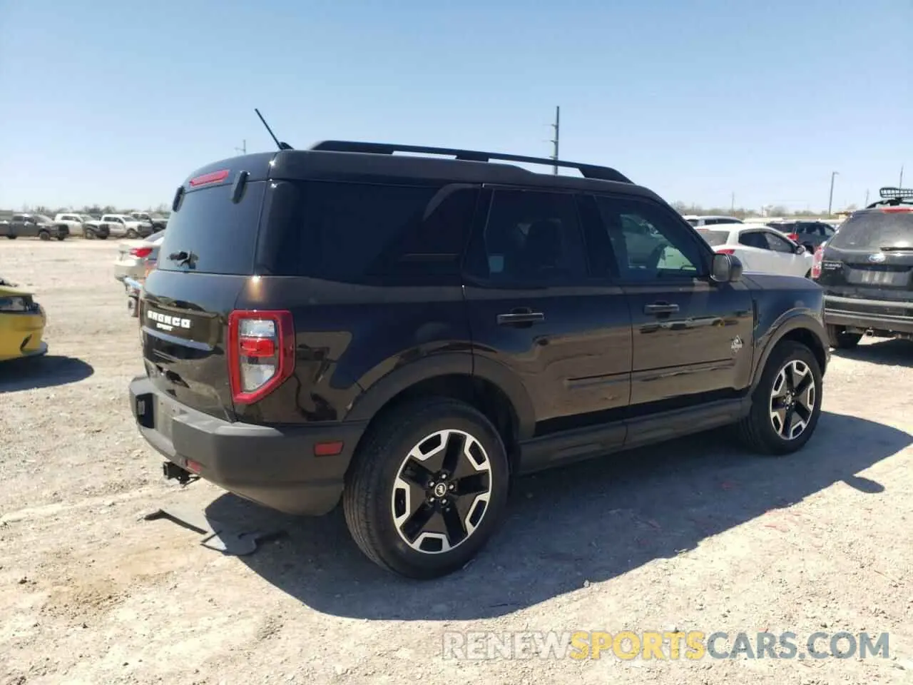 3 Photograph of a damaged car 3FMCR9C65MRB01589 FORD BRONCO 2021
