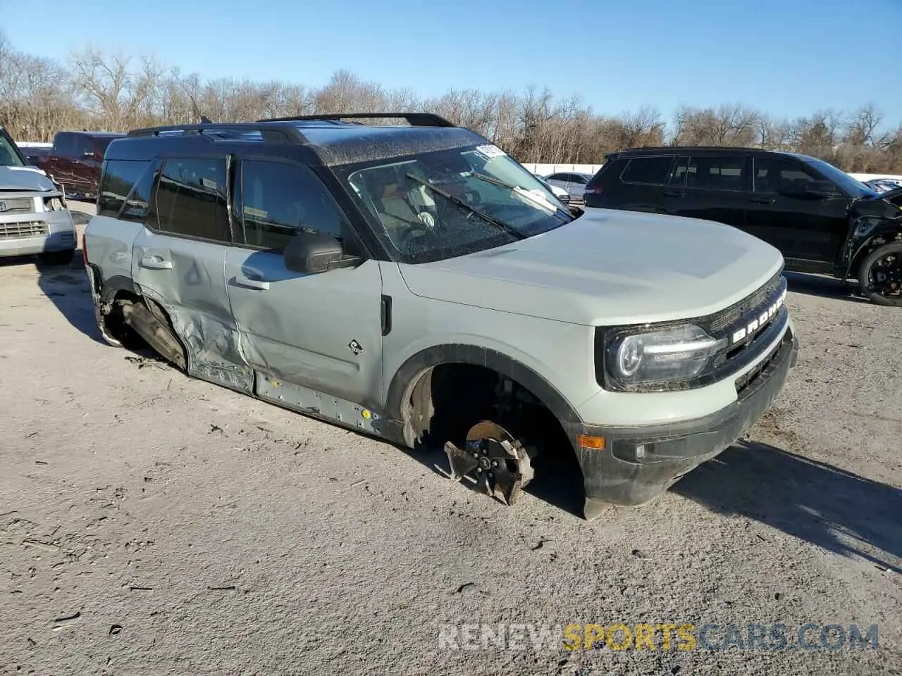 4 Photograph of a damaged car 3FMCR9C6XMRB13866 FORD BRONCO 2021