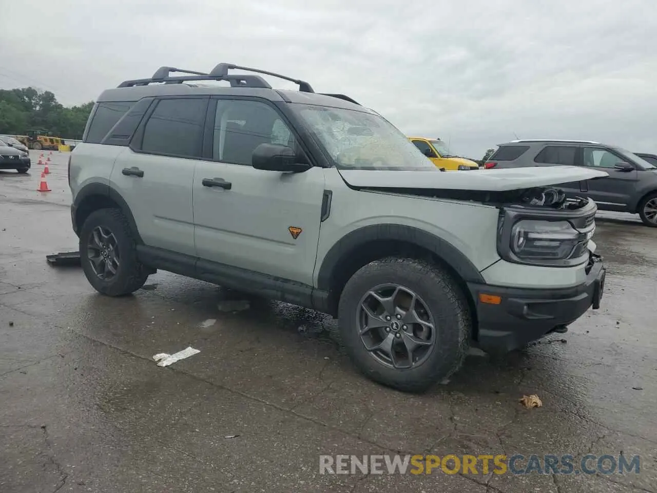 4 Photograph of a damaged car 3FMCR9D95MRB32690 FORD BRONCO 2021