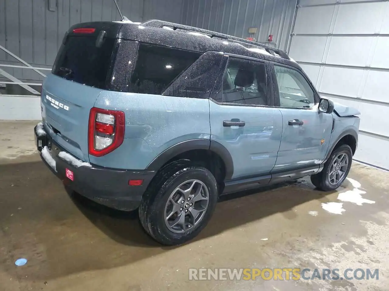 3 Photograph of a damaged car 3FMCR9D96MRA62021 FORD BRONCO 2021