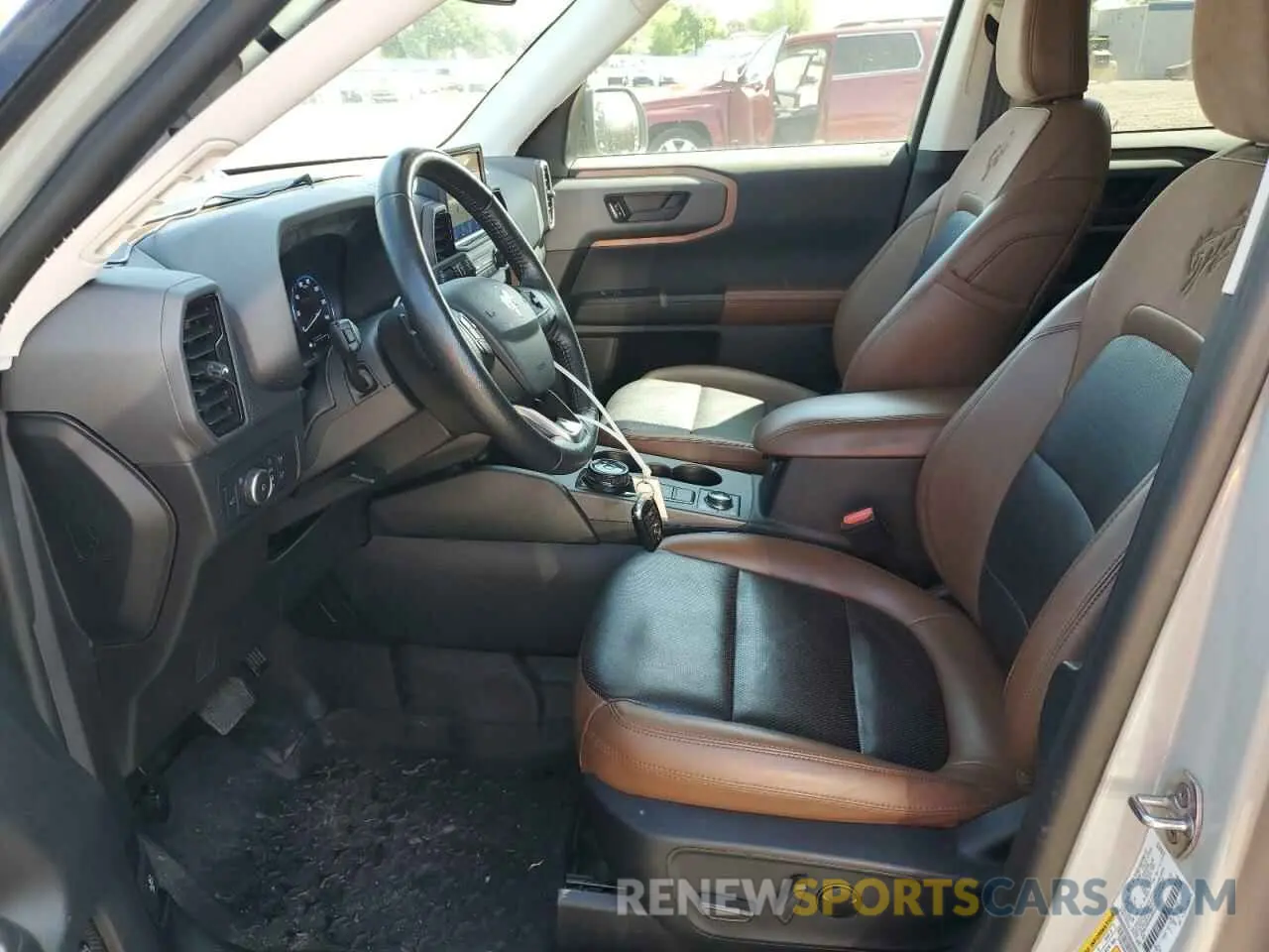 7 Photograph of a damaged car 3FMCR9D96MRA67851 FORD BRONCO 2021