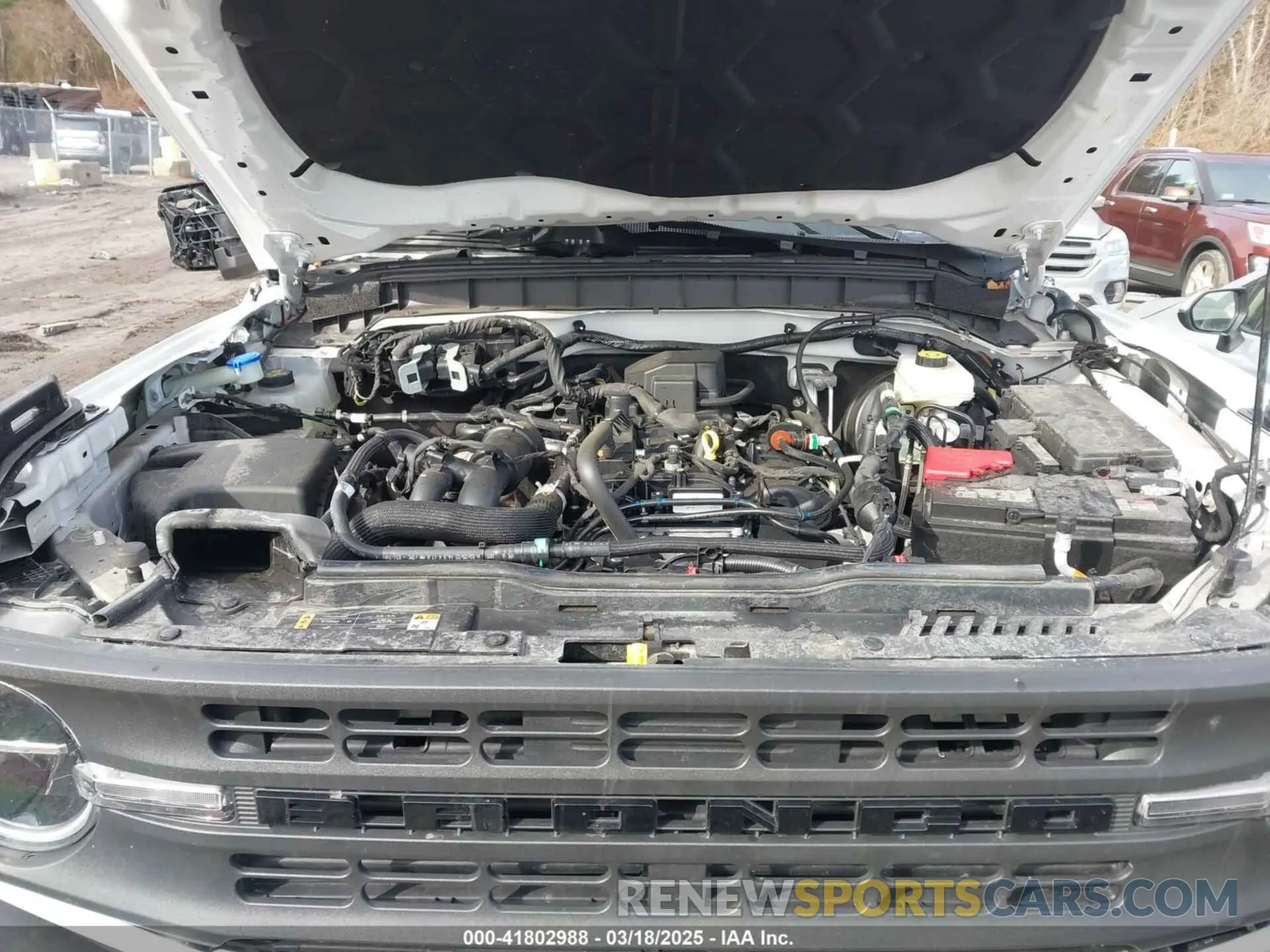 10 Photograph of a damaged car 1FMDE5AH2NLB64677 FORD BRONCO 2022