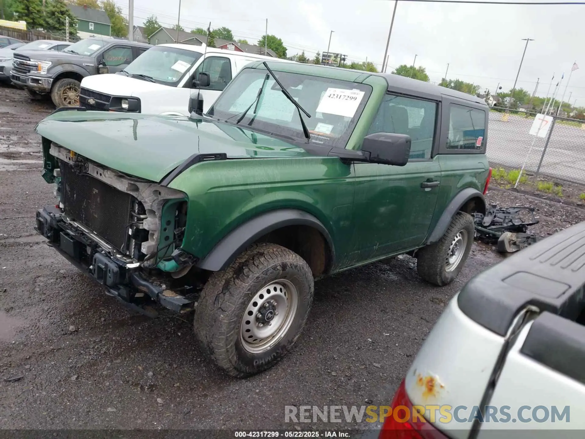 2 Photograph of a damaged car 1FMDE5AH5NLB64608 FORD BRONCO 2022