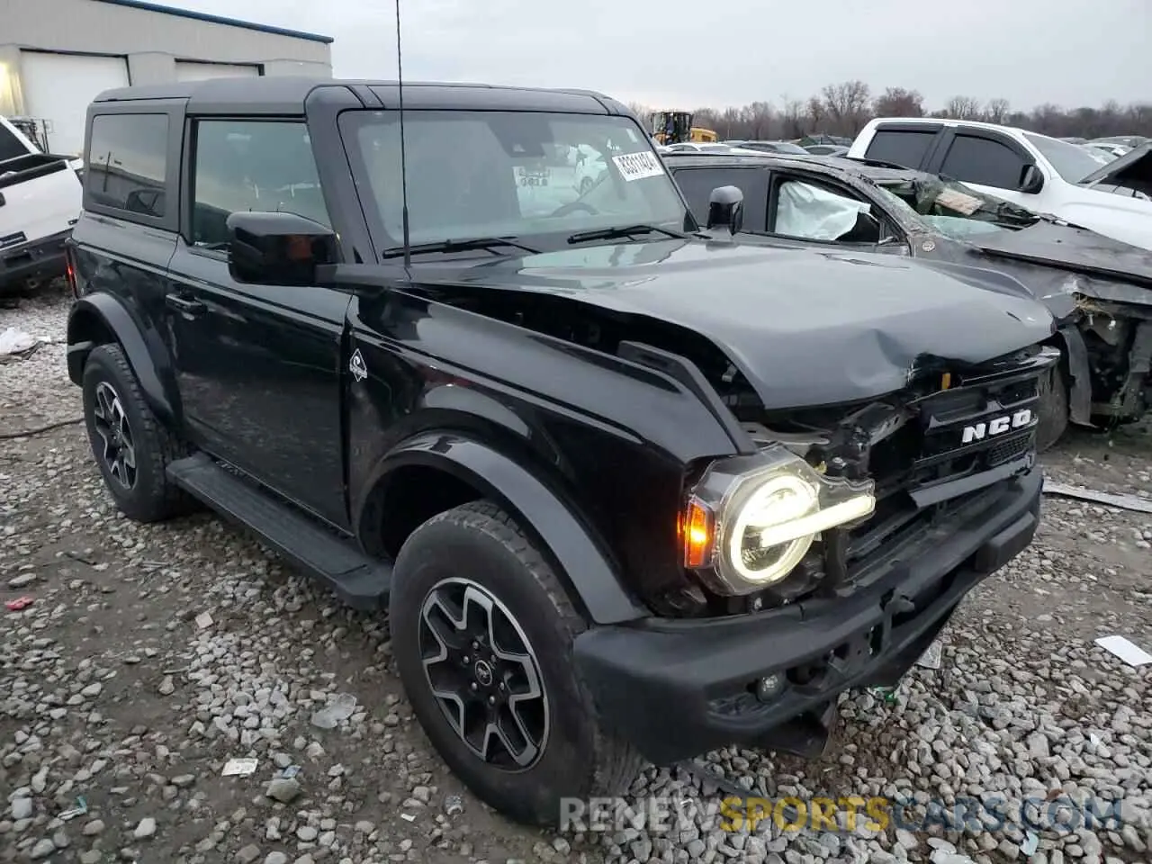 4 Photograph of a damaged car 1FMDE5AH9NLB65437 FORD BRONCO 2022