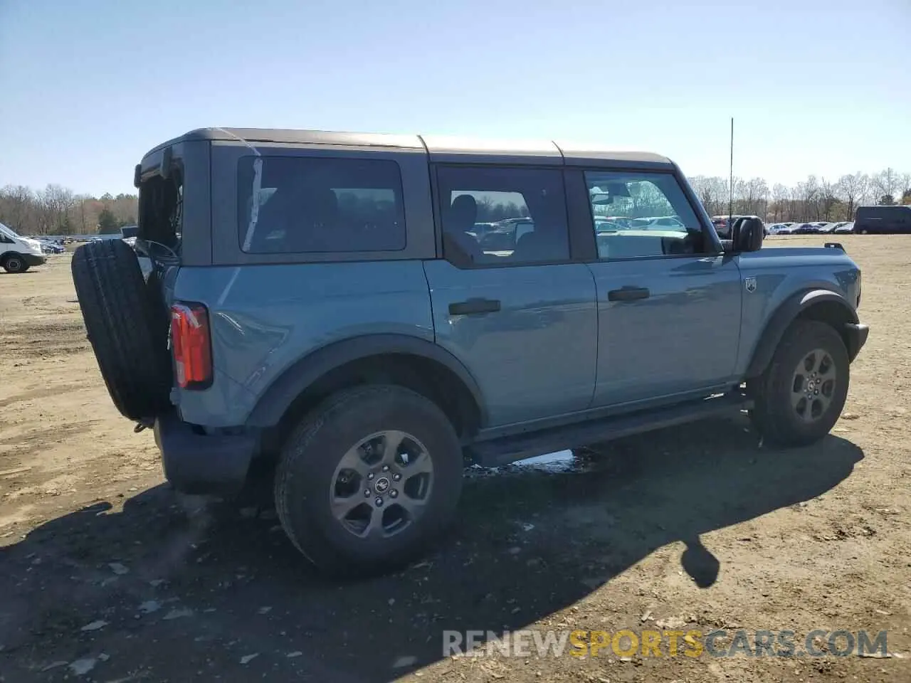 3 Photograph of a damaged car 1FMDE5BH0NLB19901 FORD BRONCO 2022