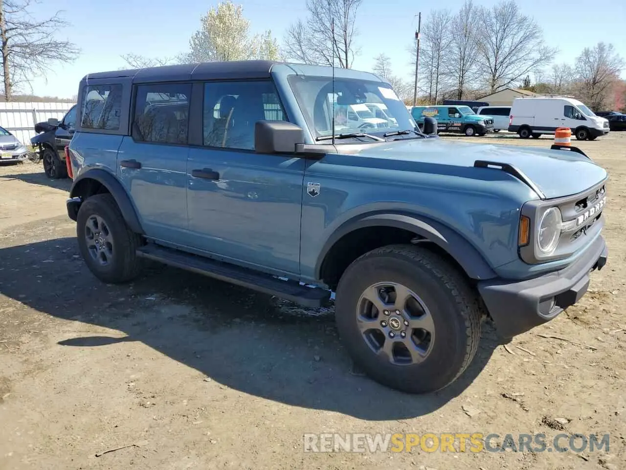4 Photograph of a damaged car 1FMDE5BH0NLB19901 FORD BRONCO 2022