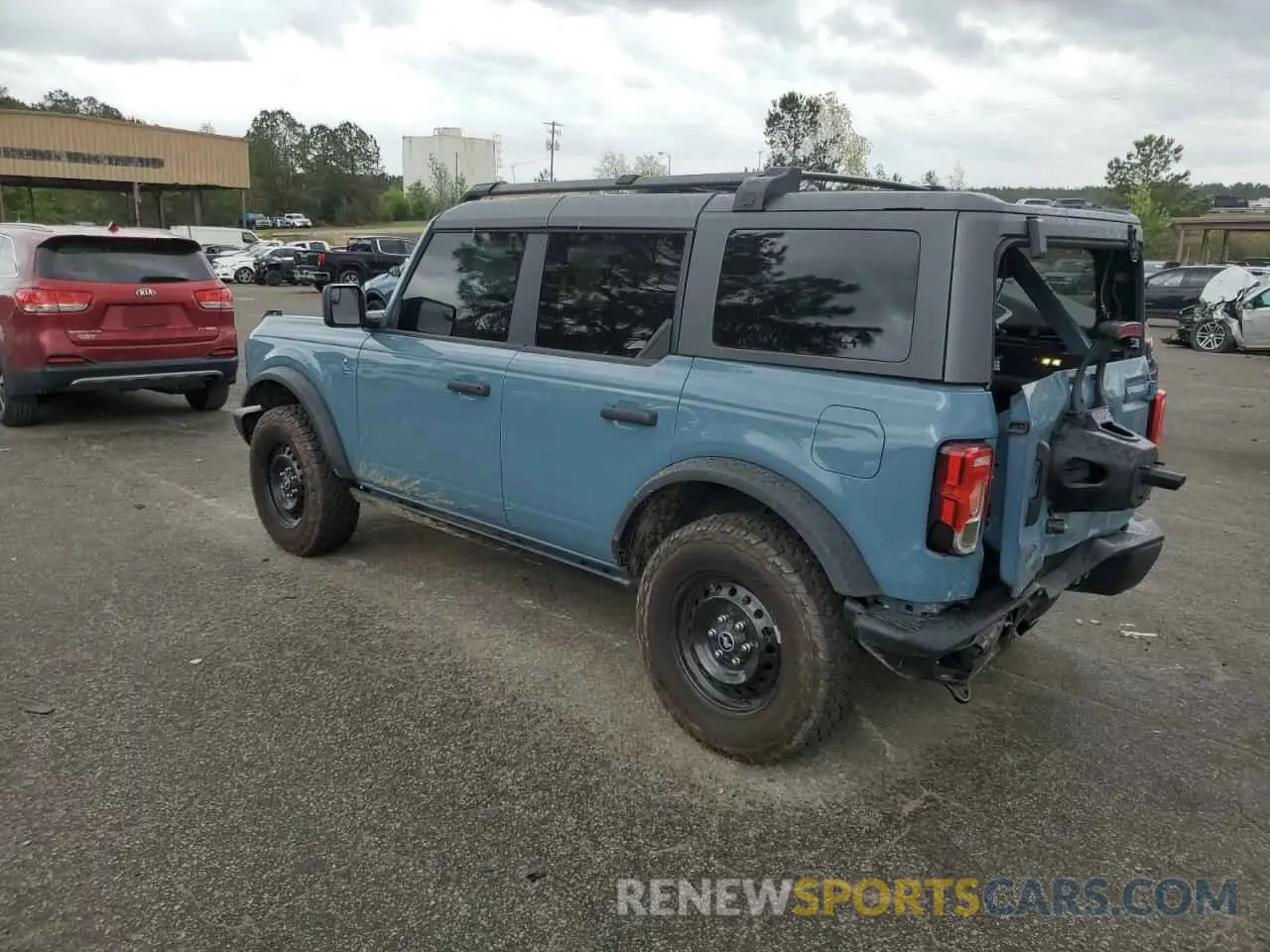 2 Photograph of a damaged car 1FMDE5BH1NLB03299 FORD BRONCO 2022