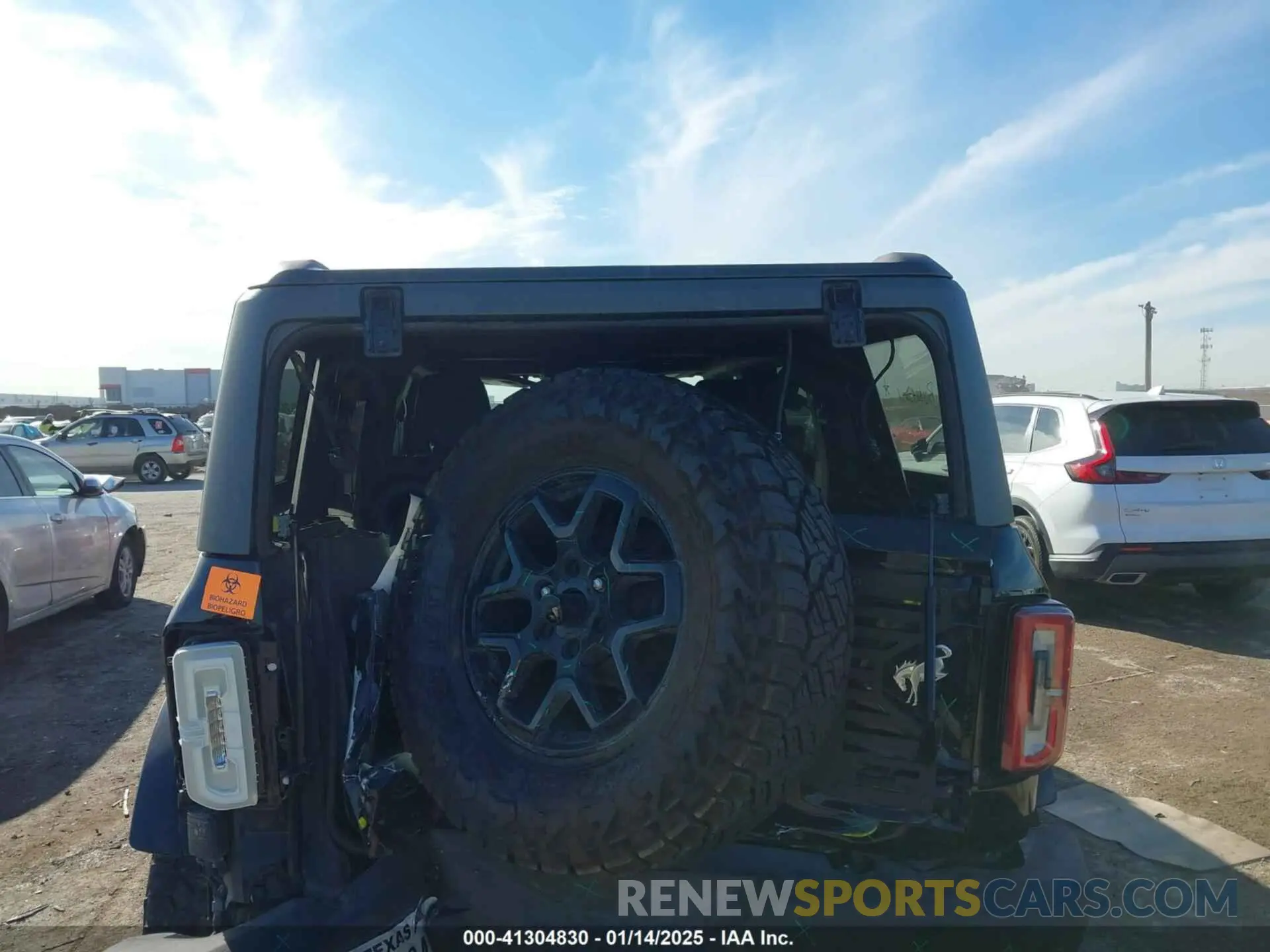 16 Photograph of a damaged car 1FMDE5BH2NLB12044 FORD BRONCO 2022