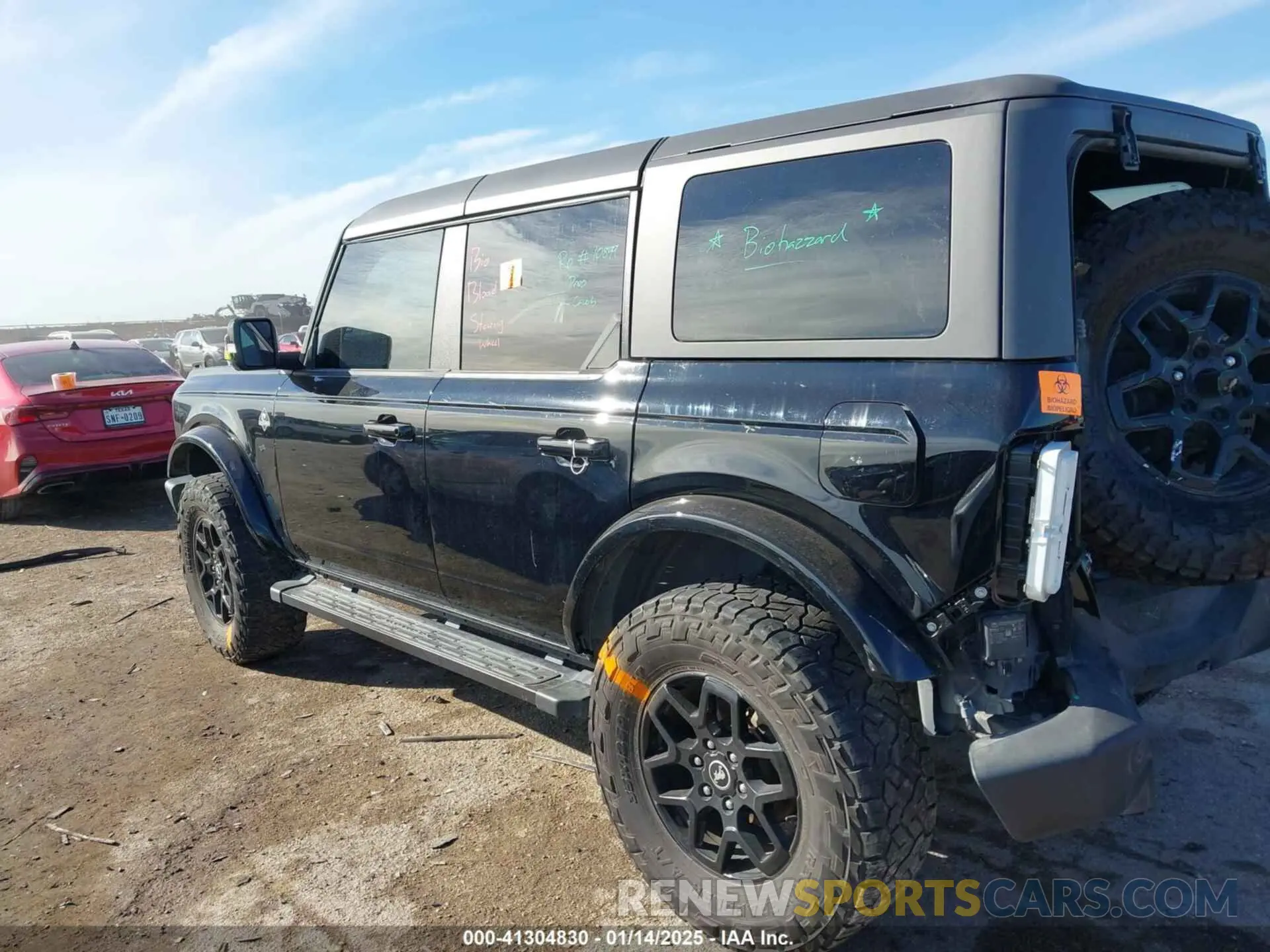 3 Photograph of a damaged car 1FMDE5BH2NLB12044 FORD BRONCO 2022