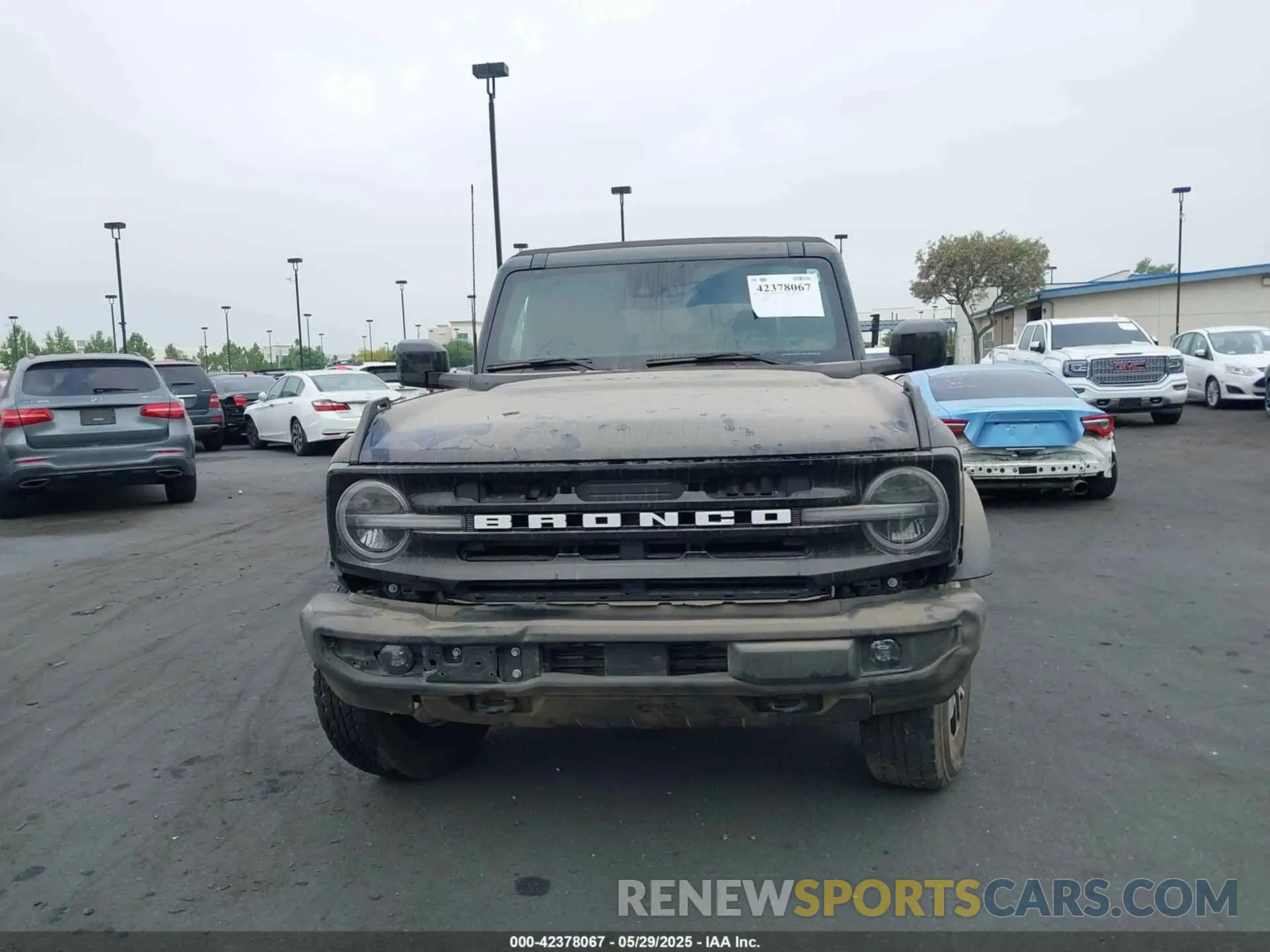 13 Photograph of a damaged car 1FMDE5BH2NLB22556 FORD BRONCO 2022