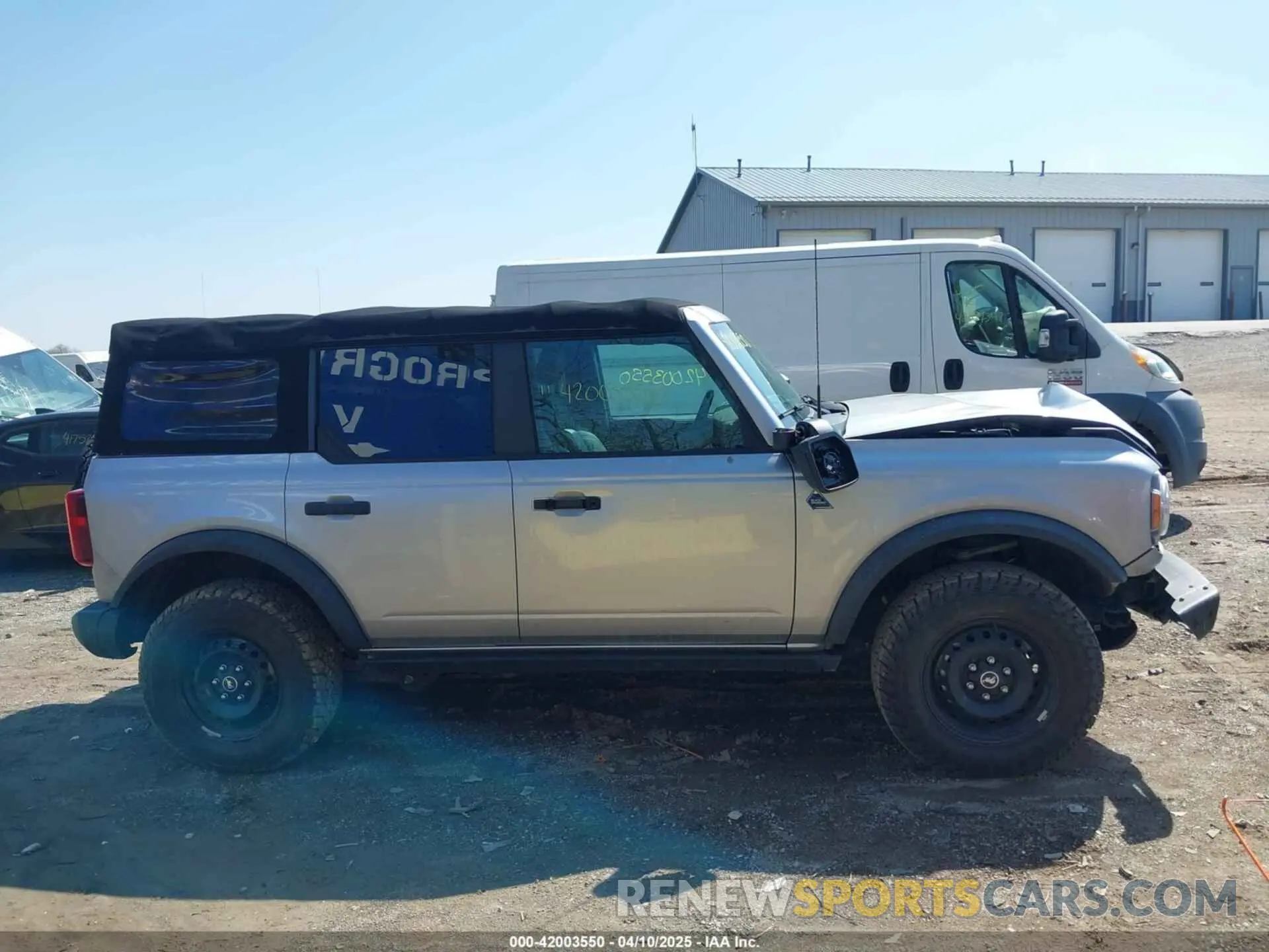 14 Photograph of a damaged car 1FMDE5BH3NLA79314 FORD BRONCO 2022