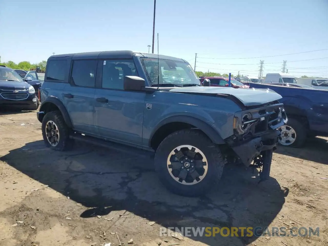4 Photograph of a damaged car 1FMDE5BH3NLA92077 FORD BRONCO 2022
