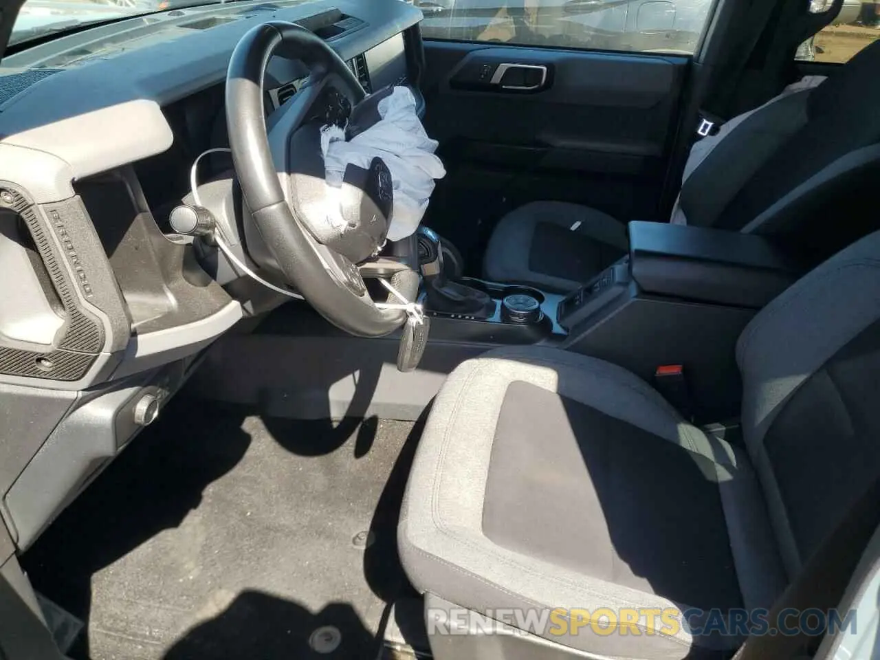 7 Photograph of a damaged car 1FMDE5BH3NLA92077 FORD BRONCO 2022