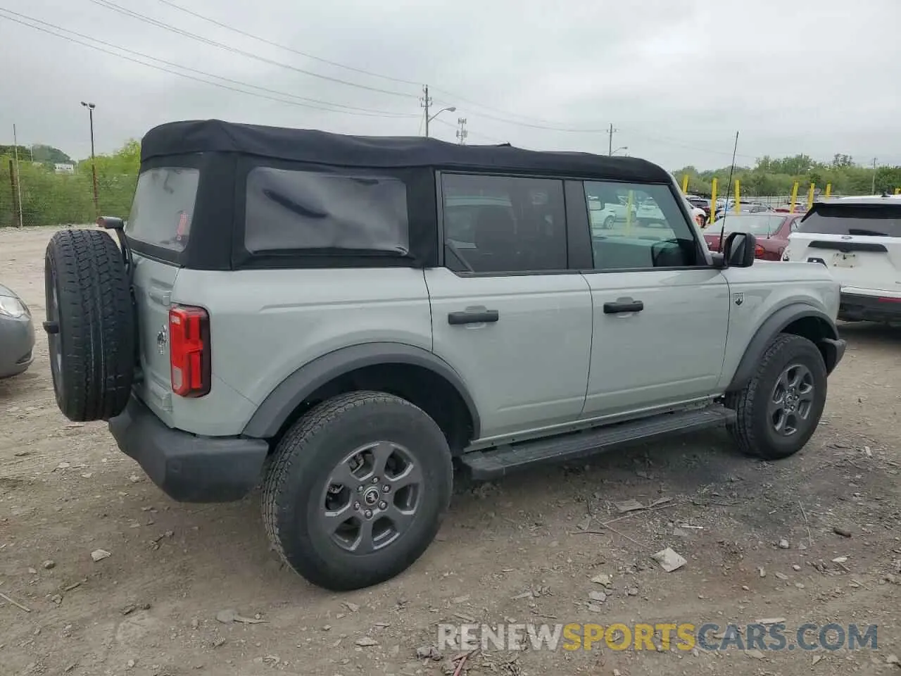 3 Photograph of a damaged car 1FMDE5BH3NLB13770 FORD BRONCO 2022
