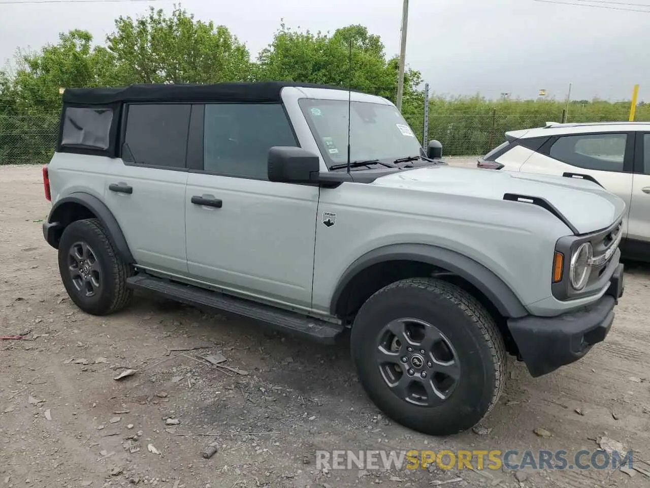 4 Photograph of a damaged car 1FMDE5BH3NLB13770 FORD BRONCO 2022