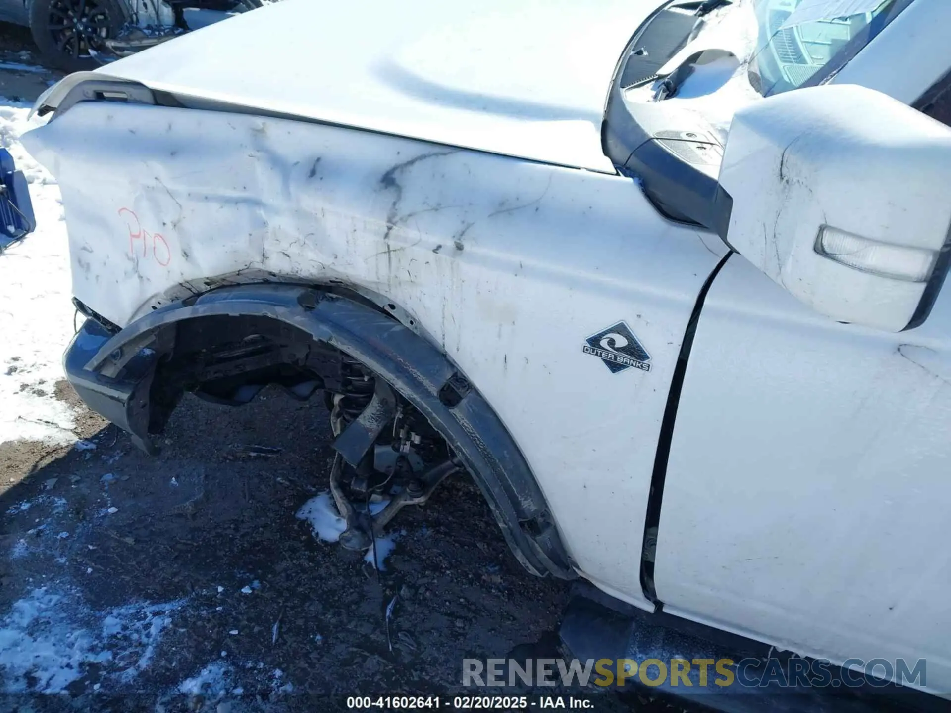 6 Photograph of a damaged car 1FMDE5BH4NLA99085 FORD BRONCO 2022