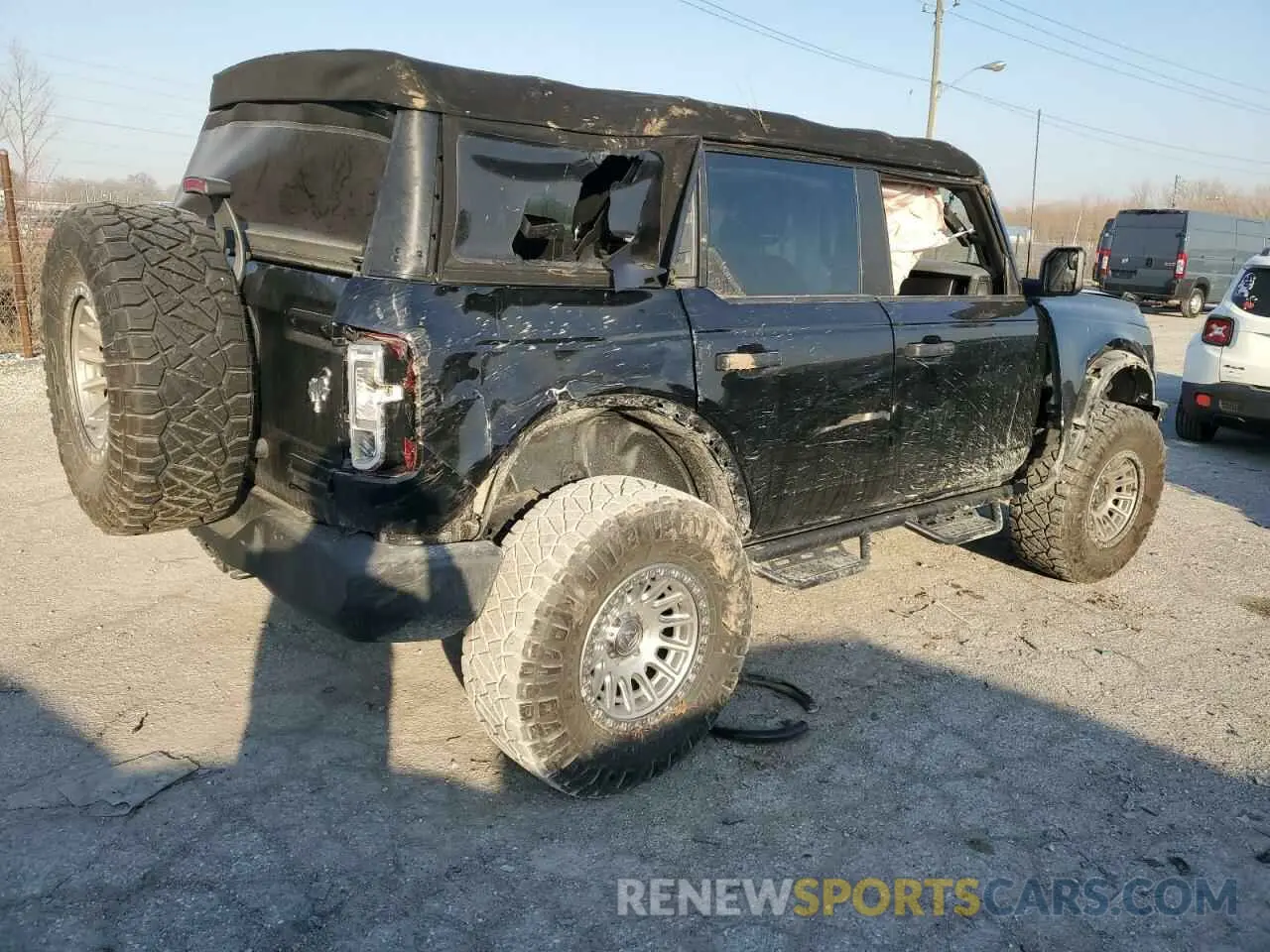 3 Photograph of a damaged car 1FMDE5BH5NLA74082 FORD BRONCO 2022