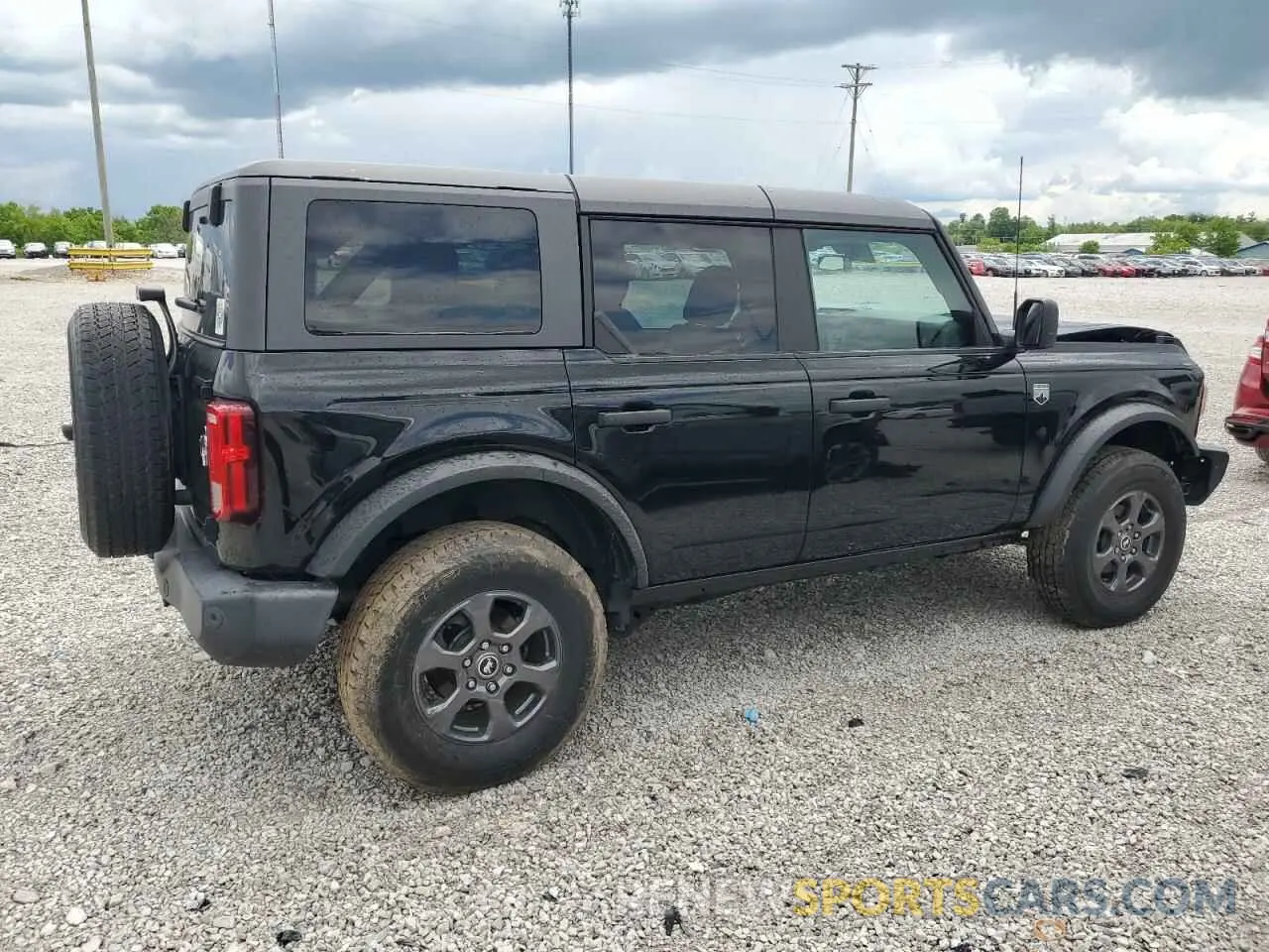 3 Photograph of a damaged car 1FMDE5BH5NLA89889 FORD BRONCO 2022