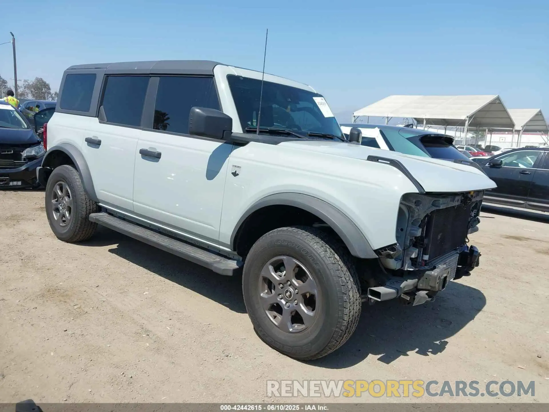 1 Photograph of a damaged car 1FMDE5BH5NLA90394 FORD BRONCO 2022