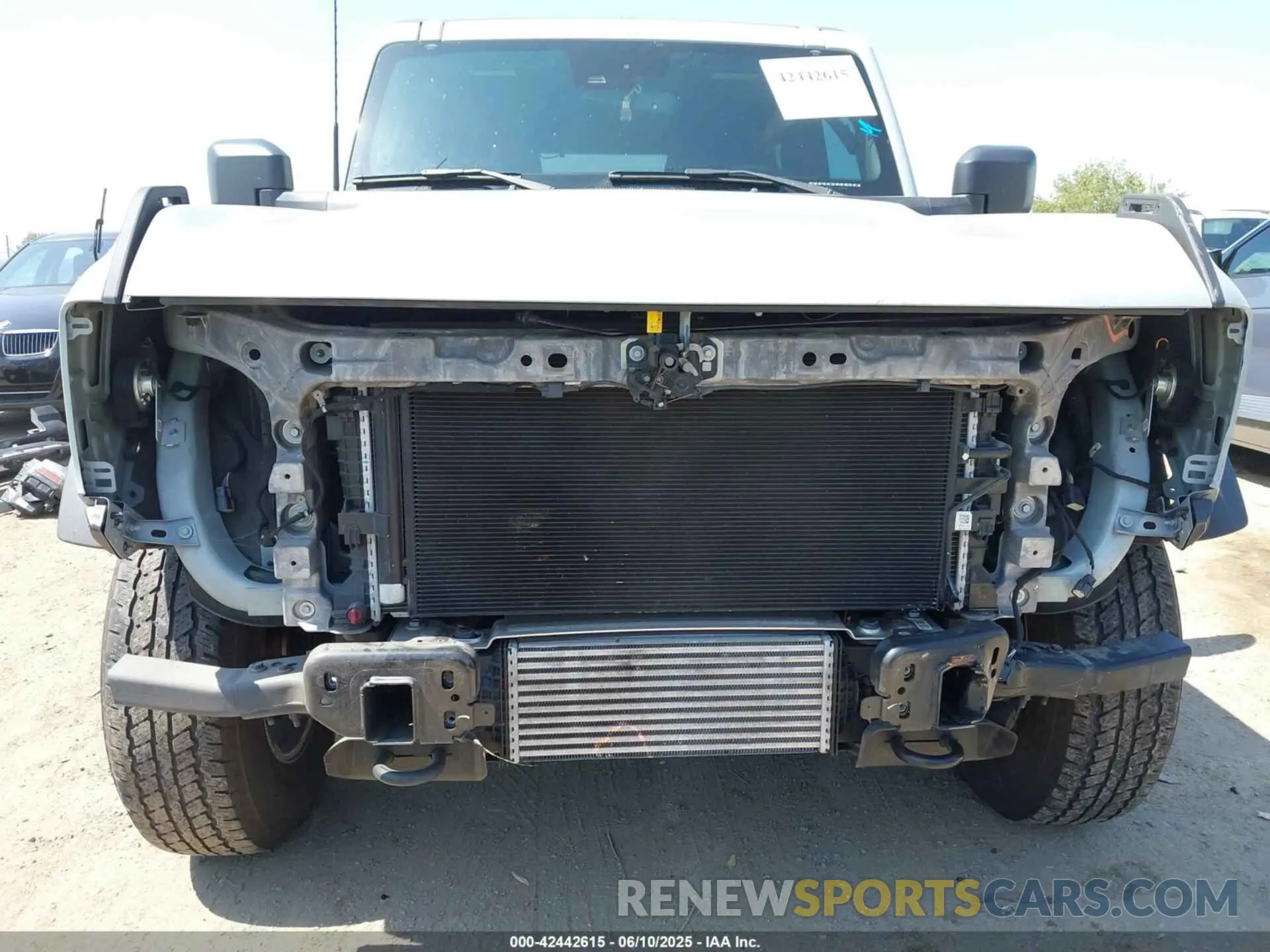 6 Photograph of a damaged car 1FMDE5BH5NLA90394 FORD BRONCO 2022