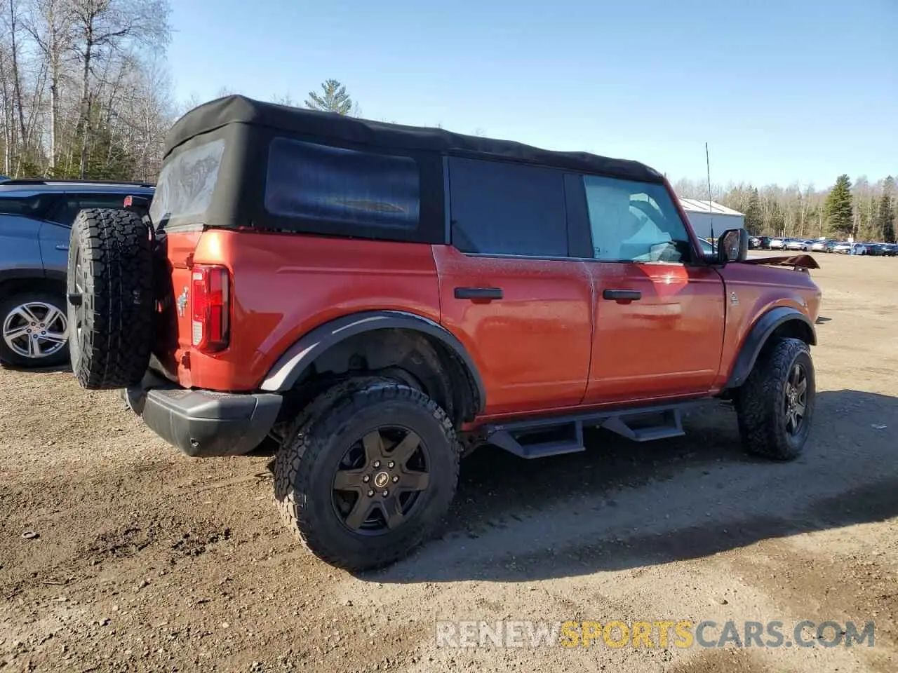 3 Photograph of a damaged car 1FMDE5BH5NLB36337 FORD BRONCO 2022
