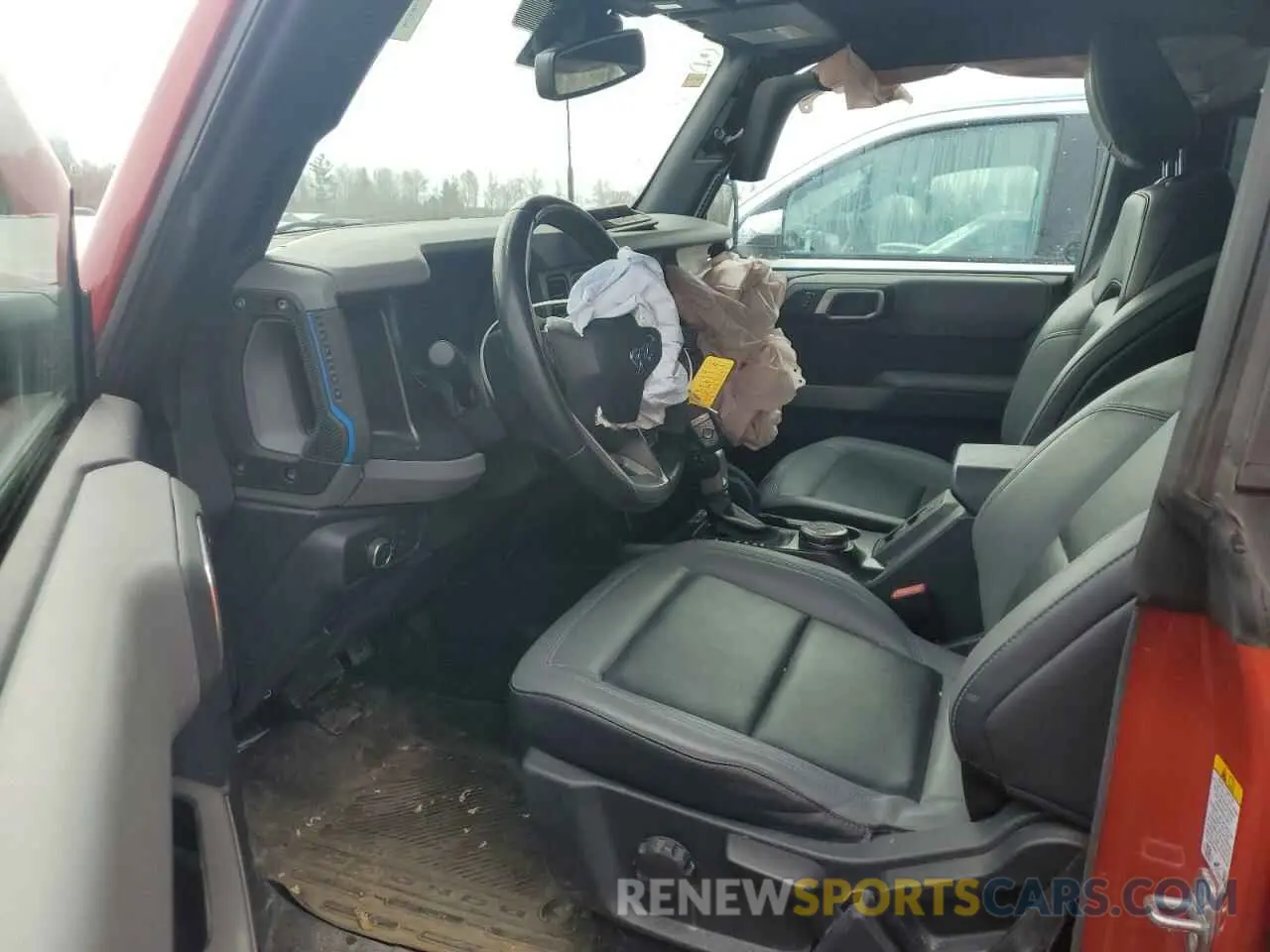7 Photograph of a damaged car 1FMDE5BH5NLB36337 FORD BRONCO 2022