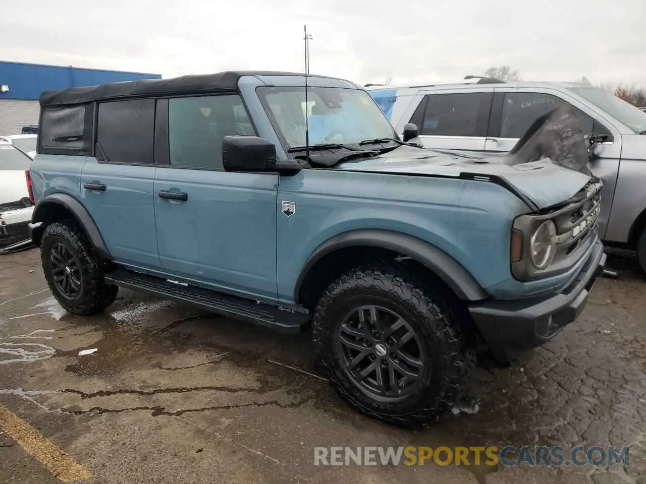 4 Photograph of a damaged car 1FMDE5BH5NLB71122 FORD BRONCO 2022