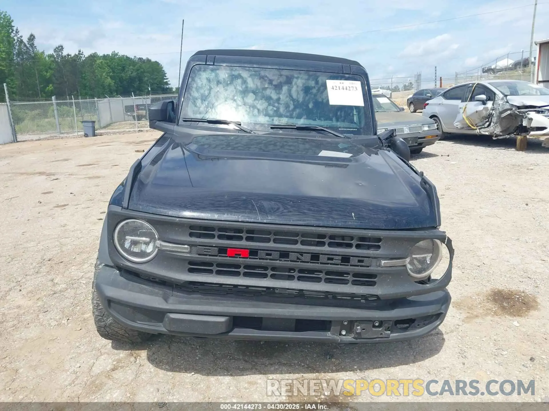 13 Photograph of a damaged car 1FMDE5BH6NLA86581 FORD BRONCO 2022
