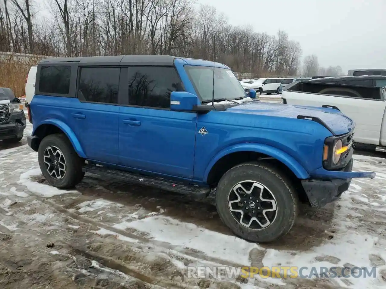 4 Photograph of a damaged car 1FMDE5BH8NLA89367 FORD BRONCO 2022