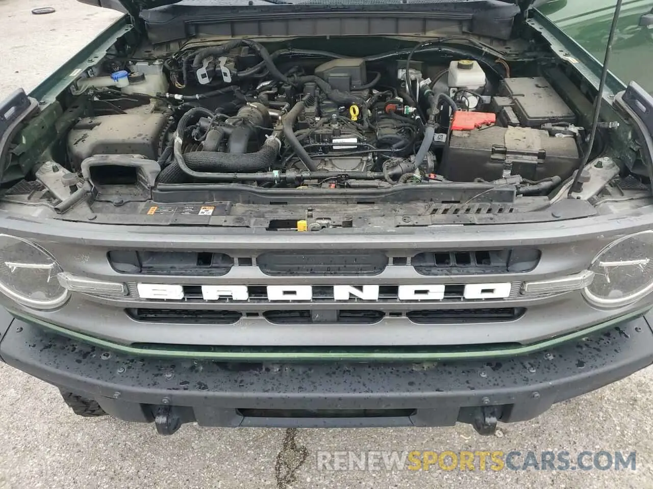 12 Photograph of a damaged car 1FMDE5BH9NLB12610 FORD BRONCO 2022