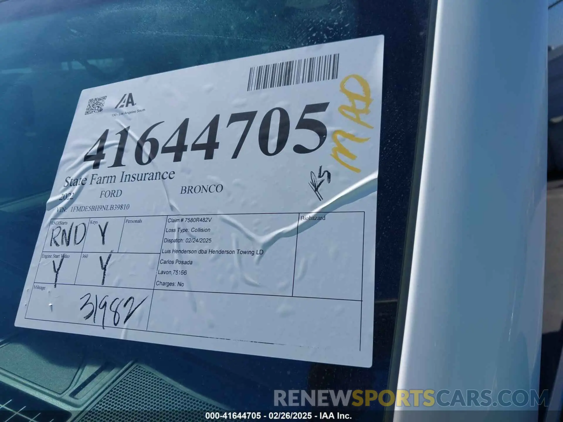 18 Photograph of a damaged car 1FMDE5BH9NLB39810 FORD BRONCO 2022