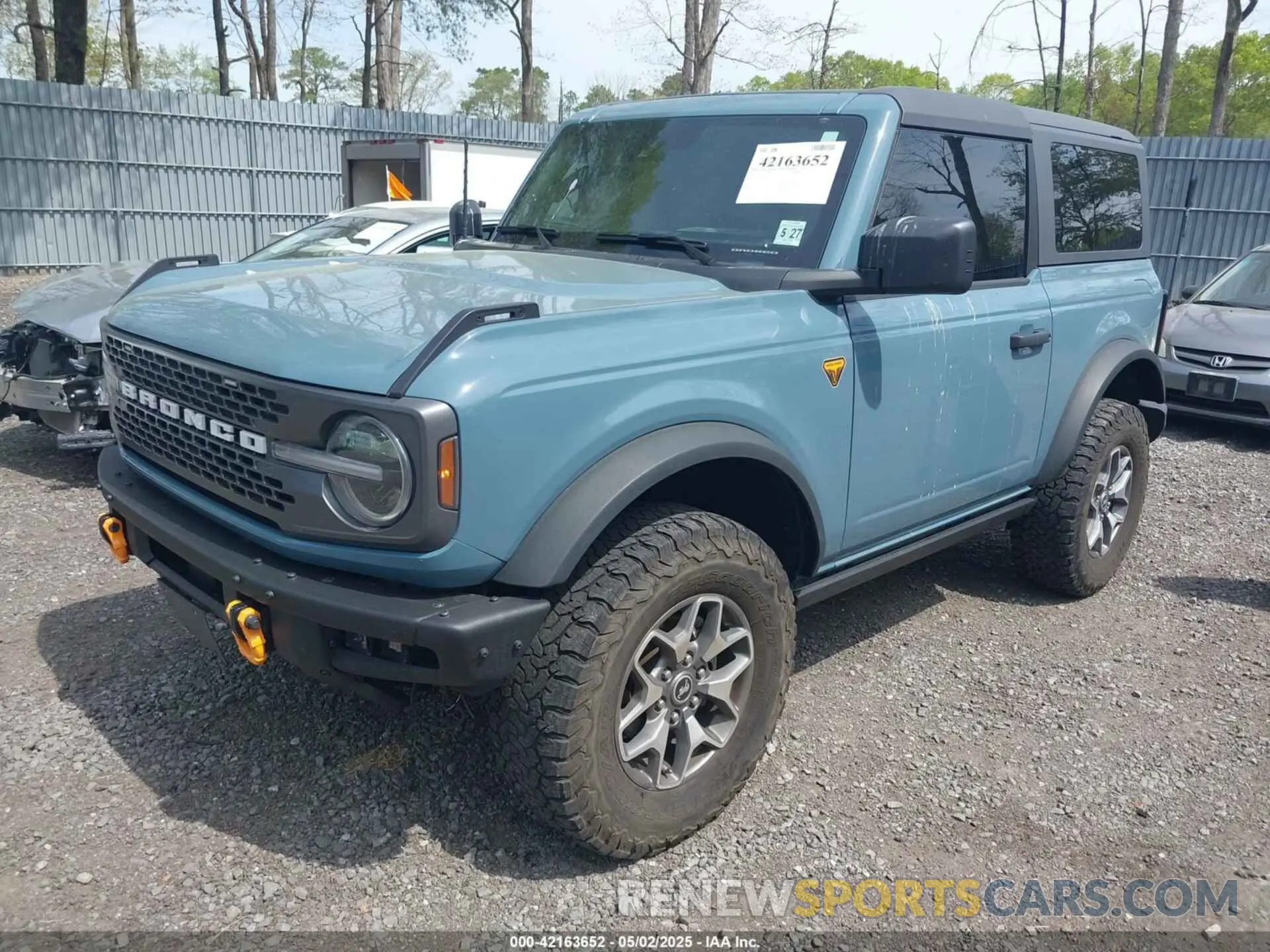 2 Photograph of a damaged car 1FMDE5CH4NLB02713 FORD BRONCO 2022