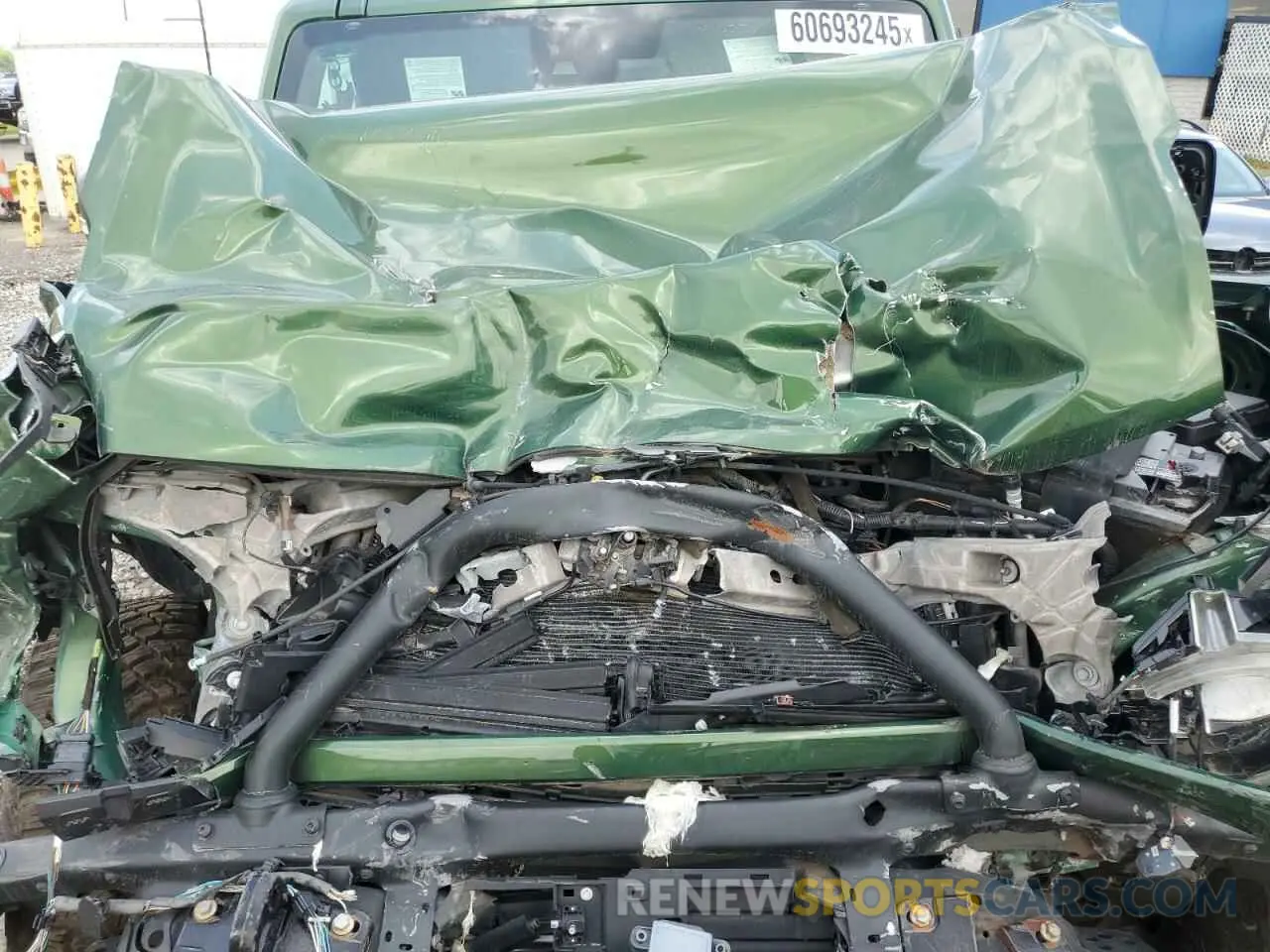 12 Photograph of a damaged car 1FMDE5CH4NLB83499 FORD BRONCO 2022