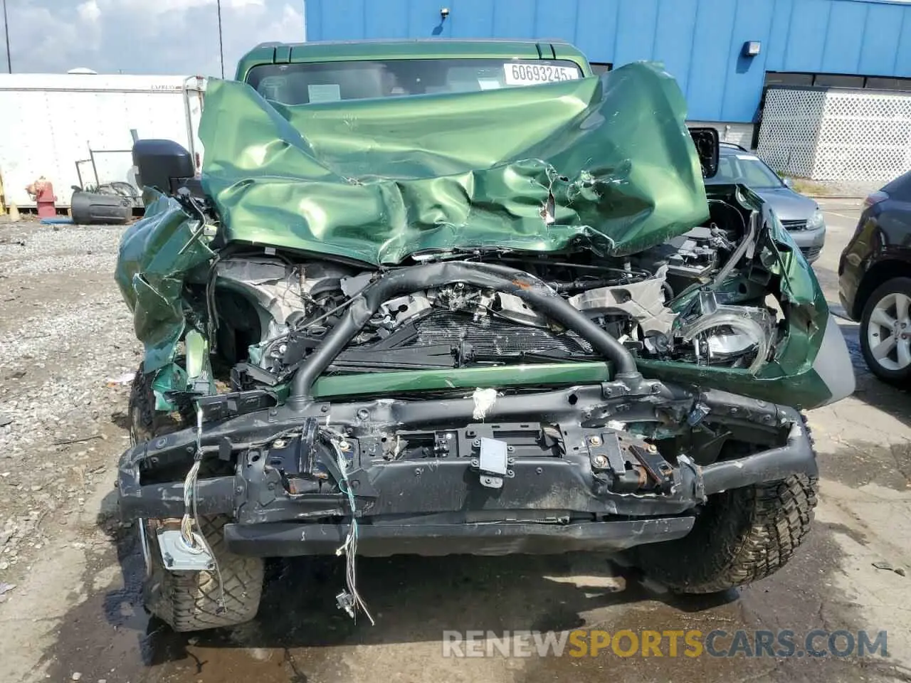 5 Photograph of a damaged car 1FMDE5CH4NLB83499 FORD BRONCO 2022