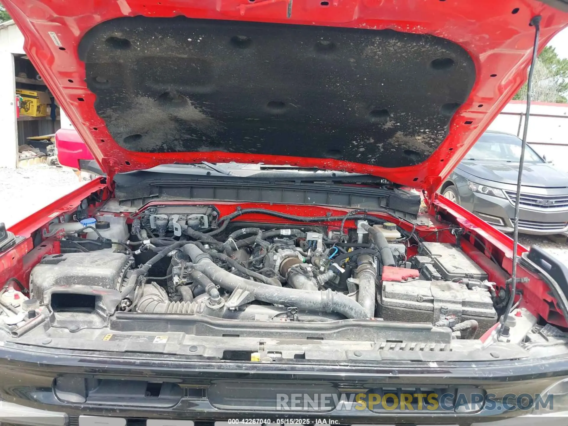 10 Photograph of a damaged car 1FMDE5CP1NLB84231 FORD BRONCO 2022