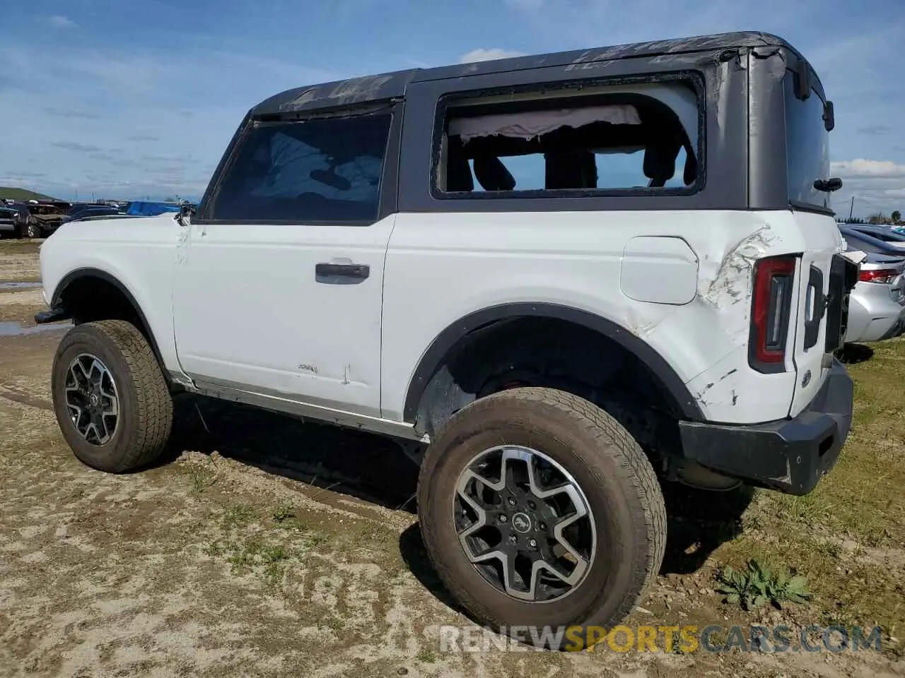 2 Photograph of a damaged car 1FMDE5CP9NLA76116 FORD BRONCO 2022