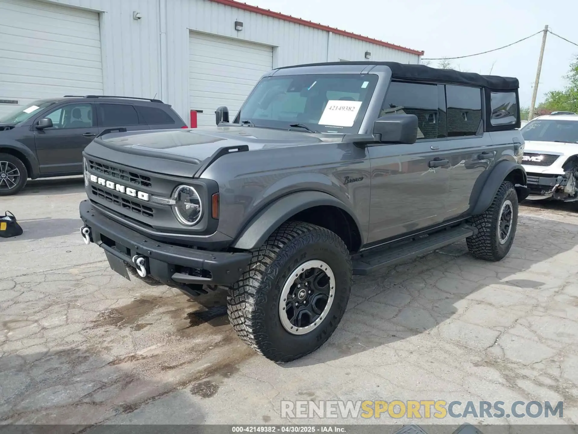 2 Photograph of a damaged car 1FMDE5DH1NLA75694 FORD BRONCO 2022