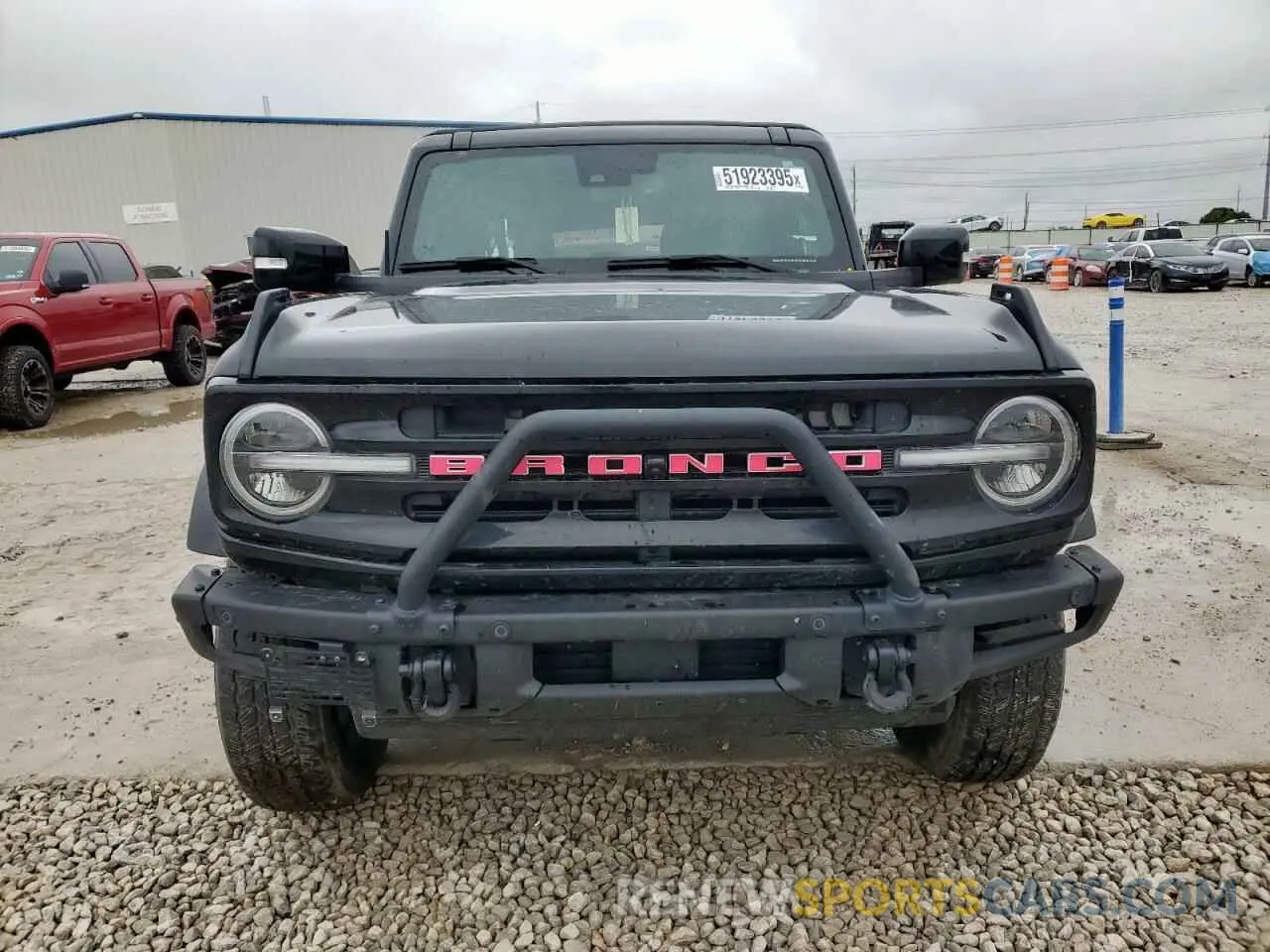 5 Photograph of a damaged car 1FMDE5DH1NLB77321 FORD BRONCO 2022