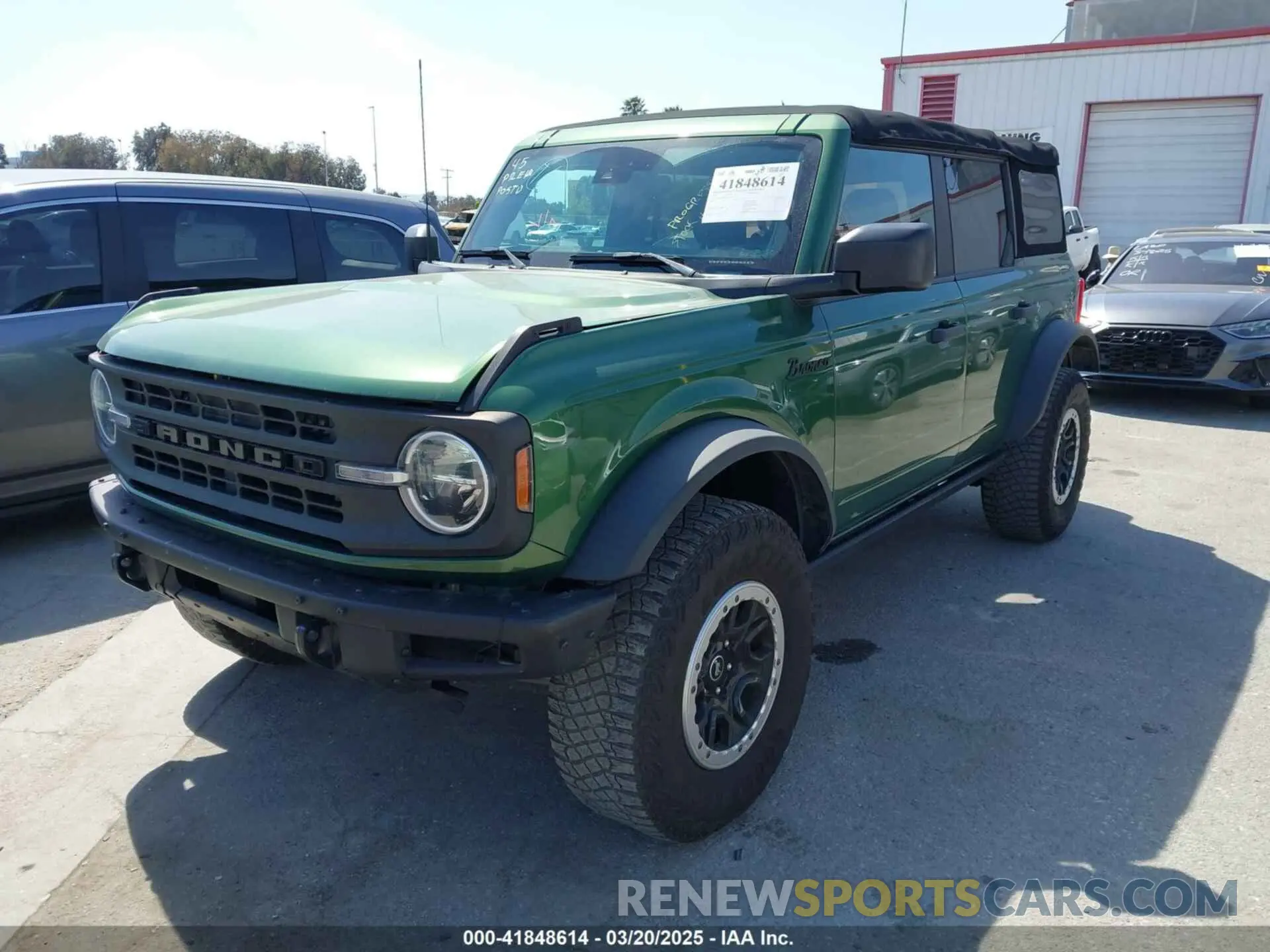 2 Photograph of a damaged car 1FMDE5DH2NLB04197 FORD BRONCO 2022