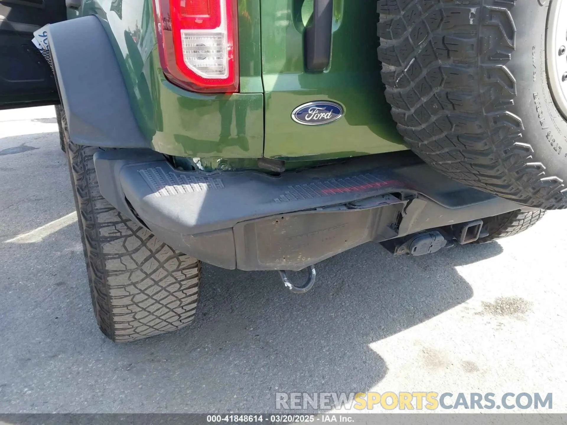 6 Photograph of a damaged car 1FMDE5DH2NLB04197 FORD BRONCO 2022