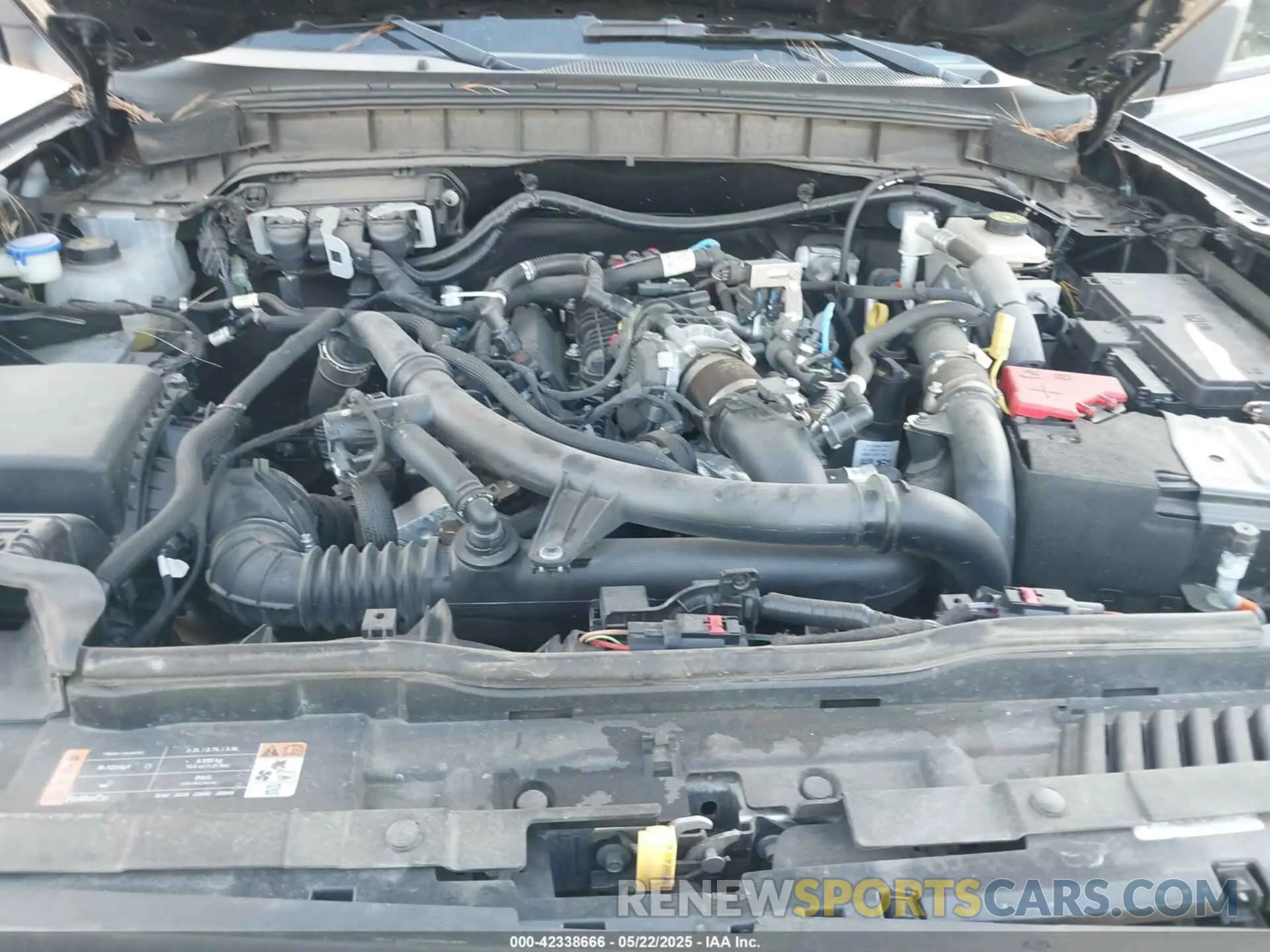 10 Photograph of a damaged car 1FMEE5BP3NLA74562 FORD BRONCO 2022