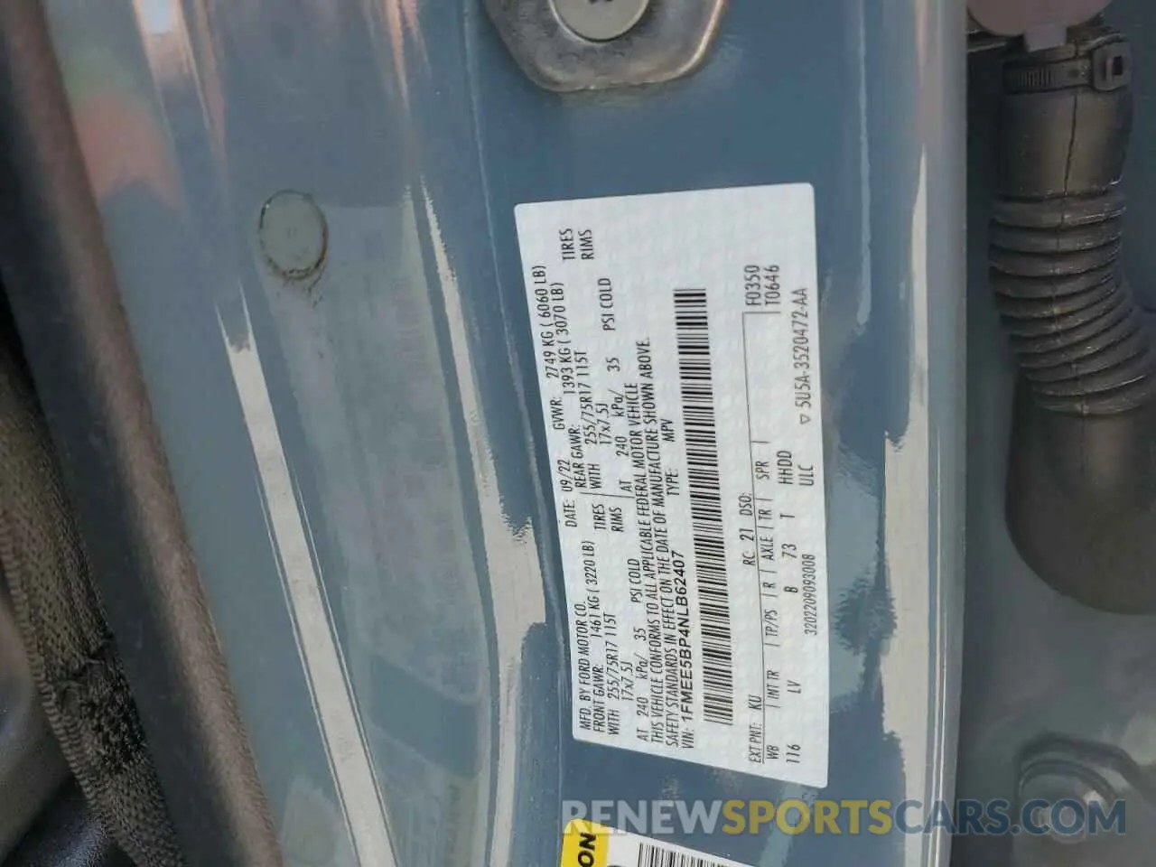 13 Photograph of a damaged car 1FMEE5BP4NLB62407 FORD BRONCO 2022