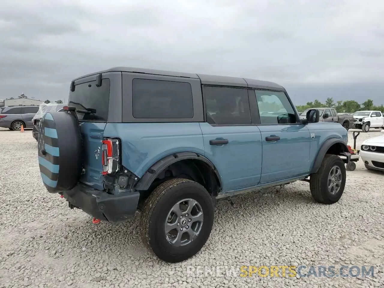 3 Photograph of a damaged car 1FMEE5BP5NLB10929 FORD BRONCO 2022