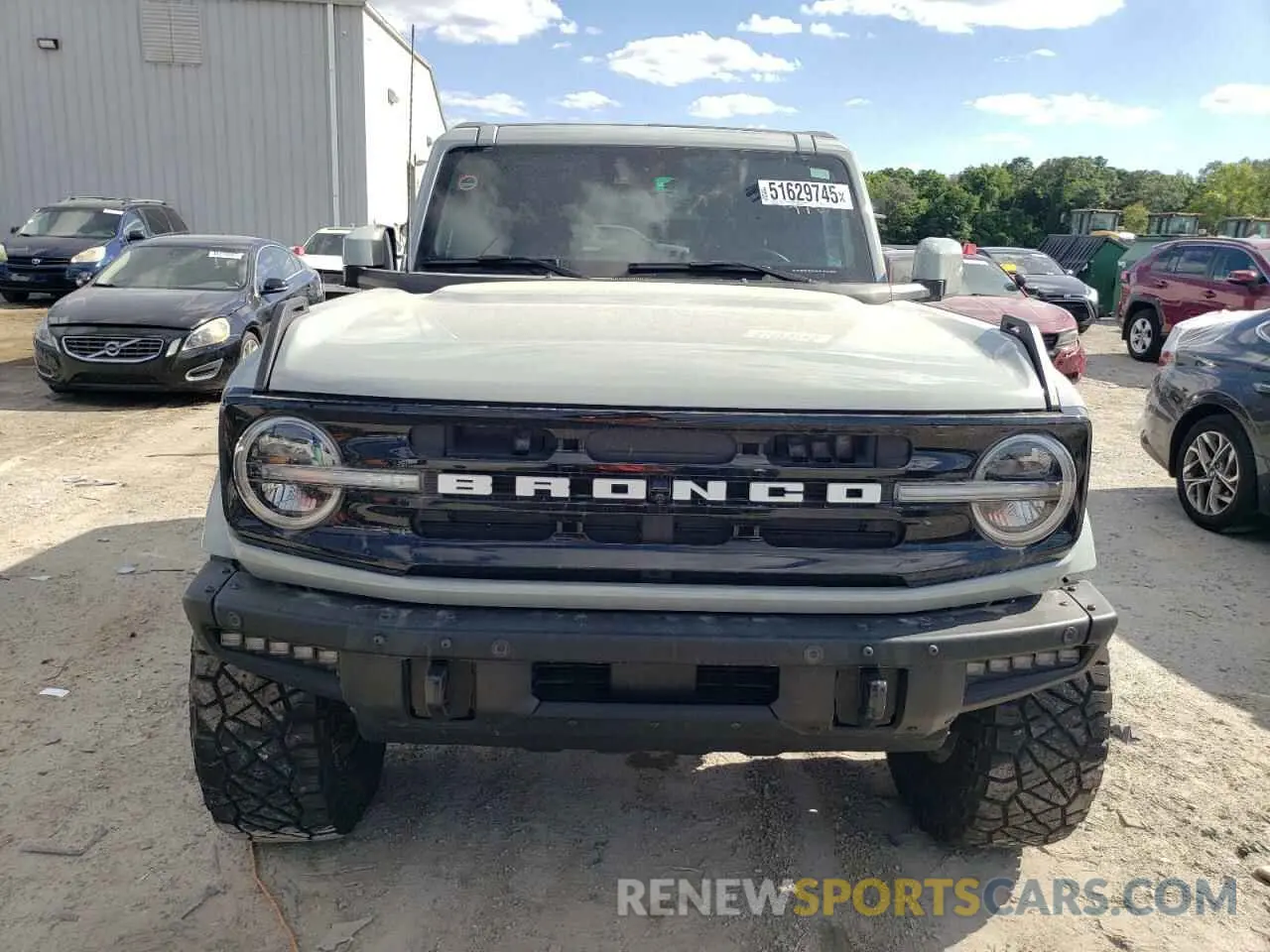 5 Photograph of a damaged car 1FMEE5BP9NLB91319 FORD BRONCO 2022