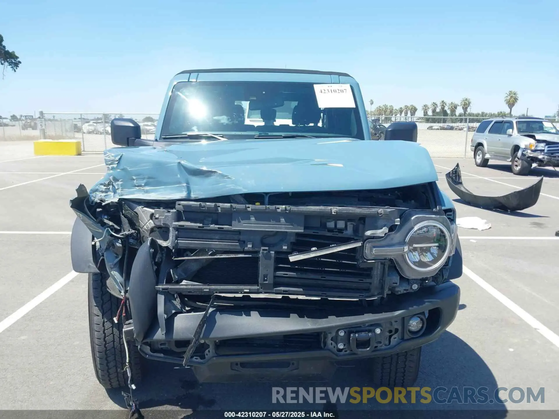 13 Photograph of a damaged car 1FMEE5DH2NLB88185 FORD BRONCO 2022