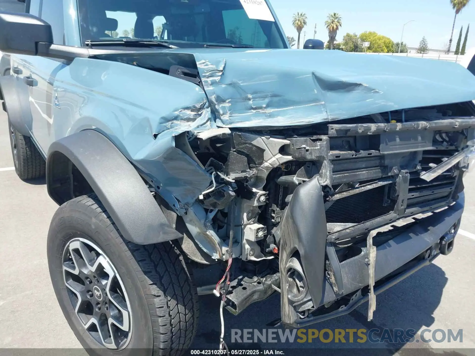 6 Photograph of a damaged car 1FMEE5DH2NLB88185 FORD BRONCO 2022